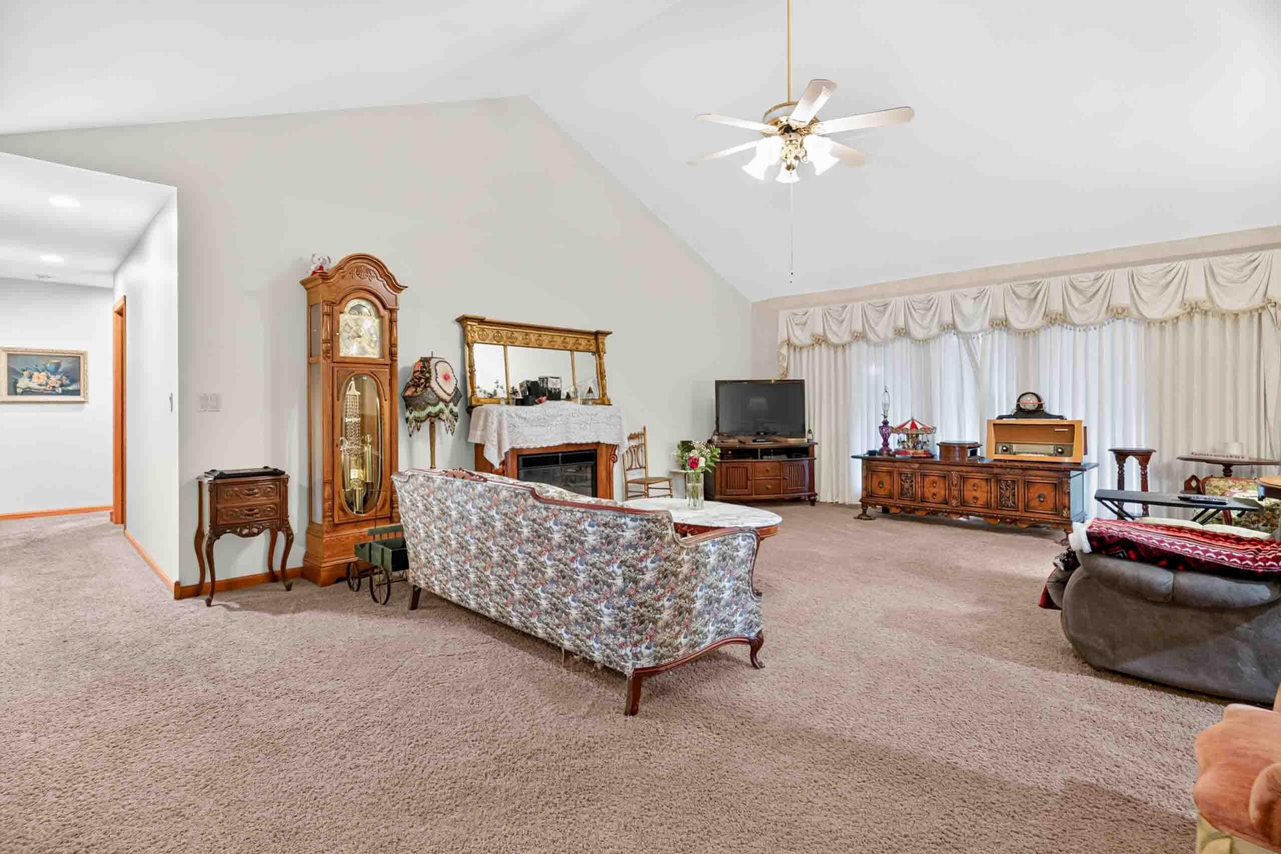 1649 Timberidge, Sidney, Ohio 45365