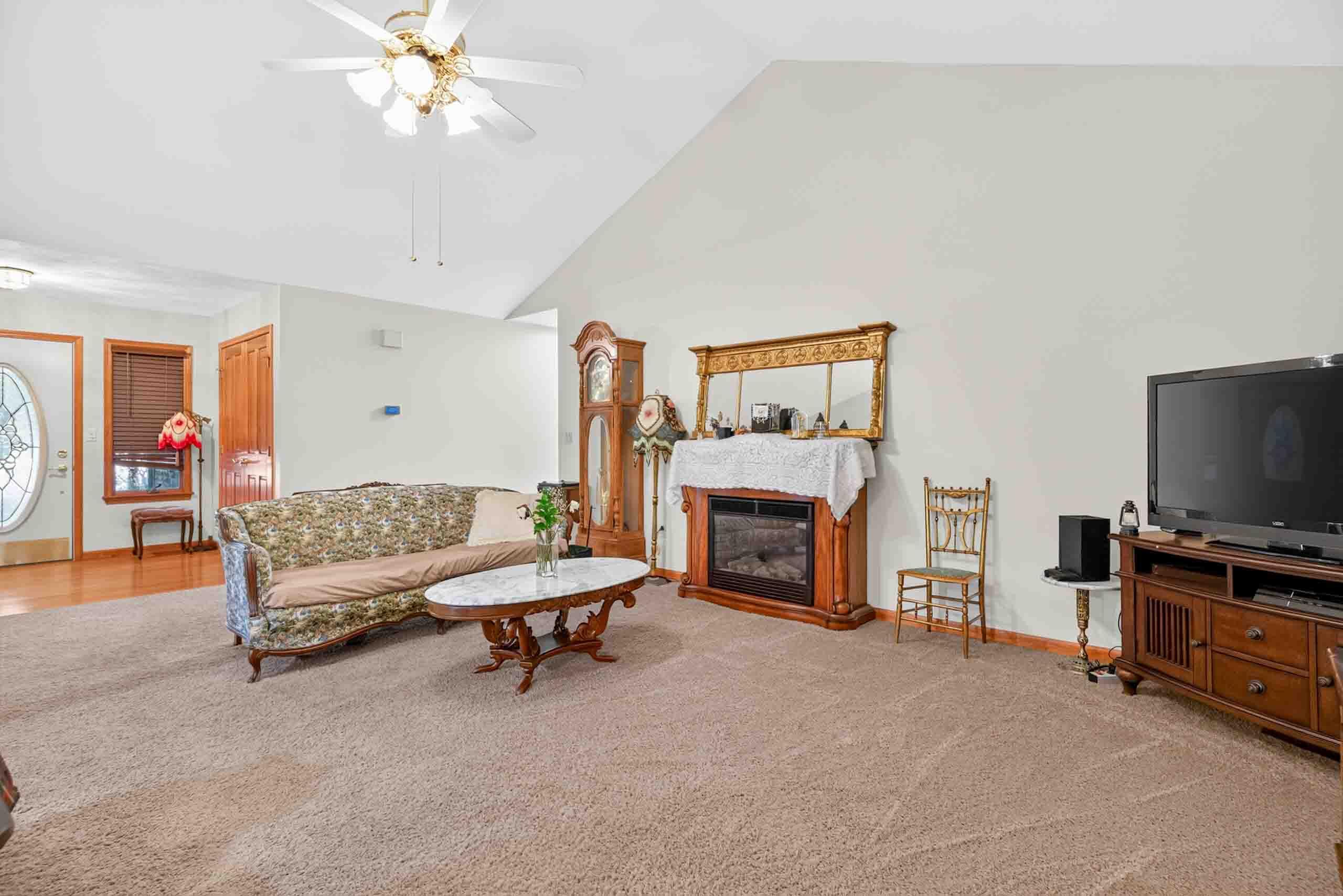 1649 Timberidge, Sidney, Ohio 45365