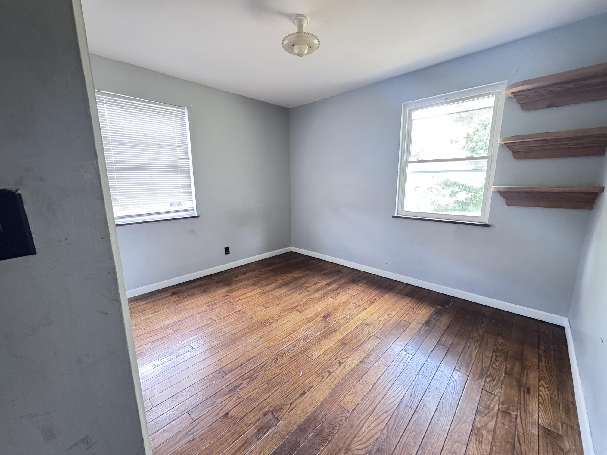 250 Castlewood, Dayton, Ohio 45405