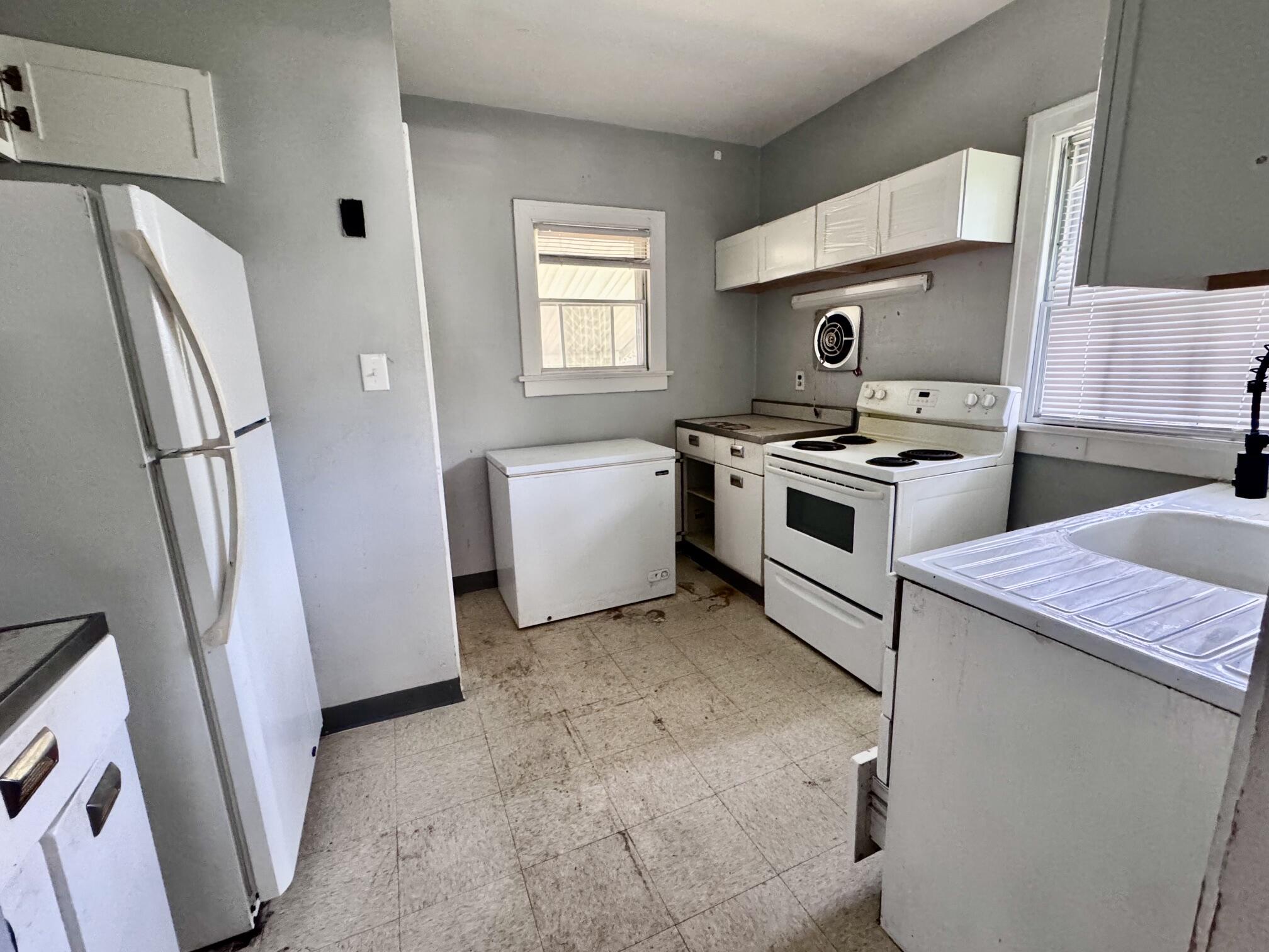 57 Ernst, Dayton, Ohio 45405
