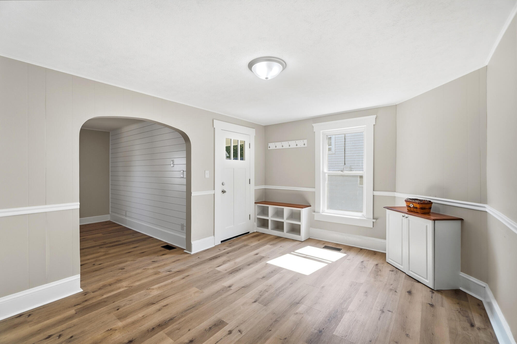 1667 Summit, Springfield, Ohio 45503