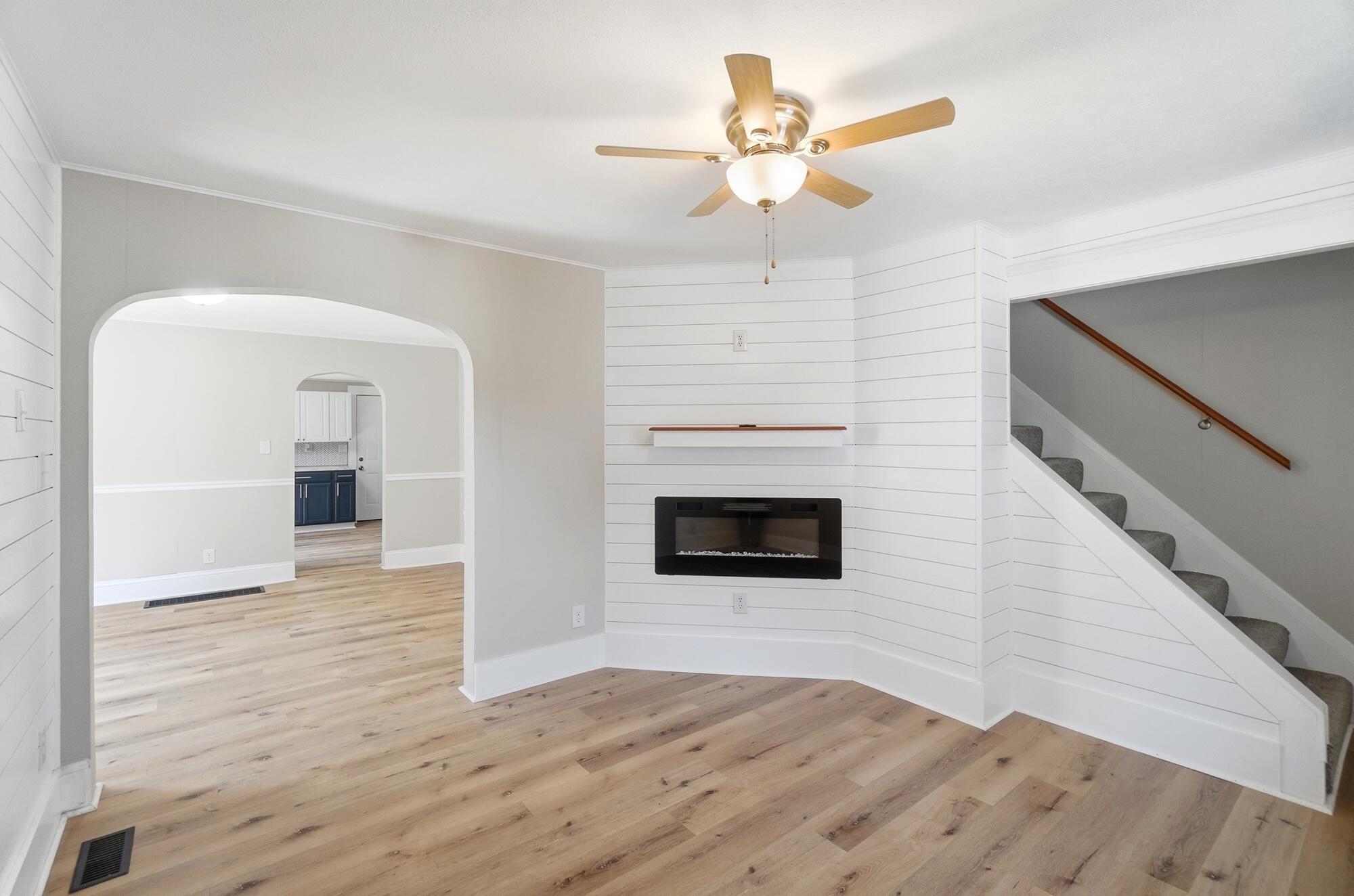 1667 Summit, Springfield, Ohio 45503