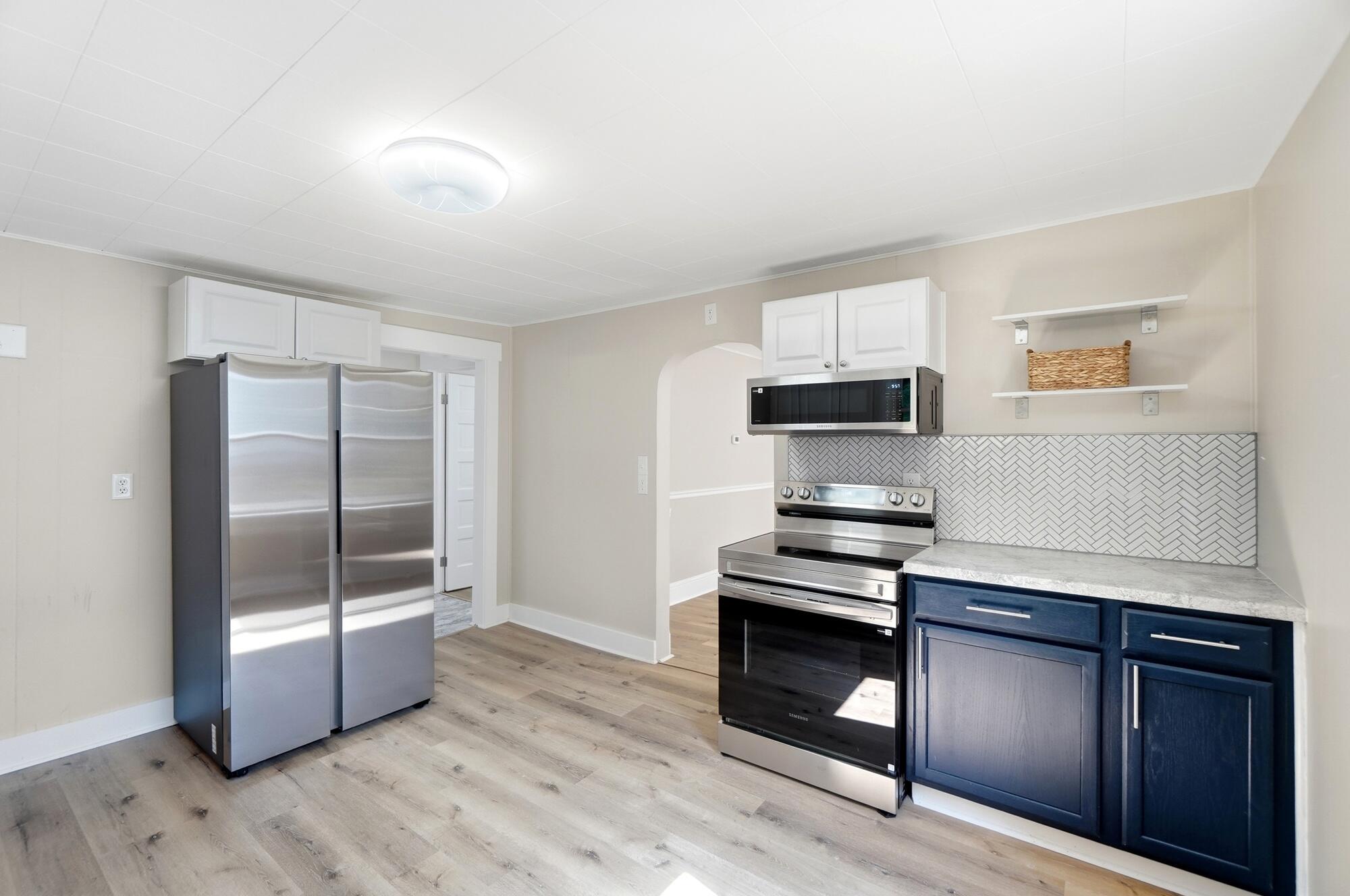 1667 Summit, Springfield, Ohio 45503