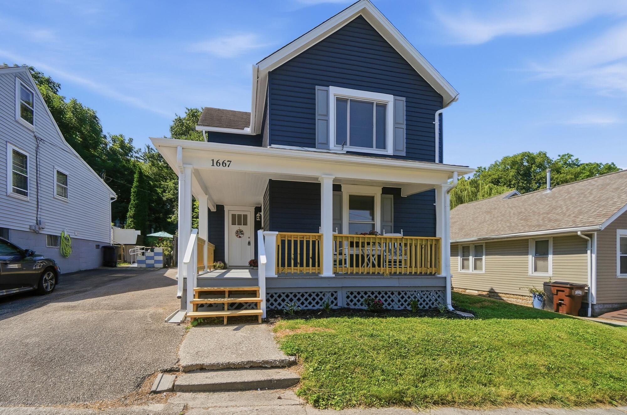 1667 Summit, Springfield, Ohio 45503