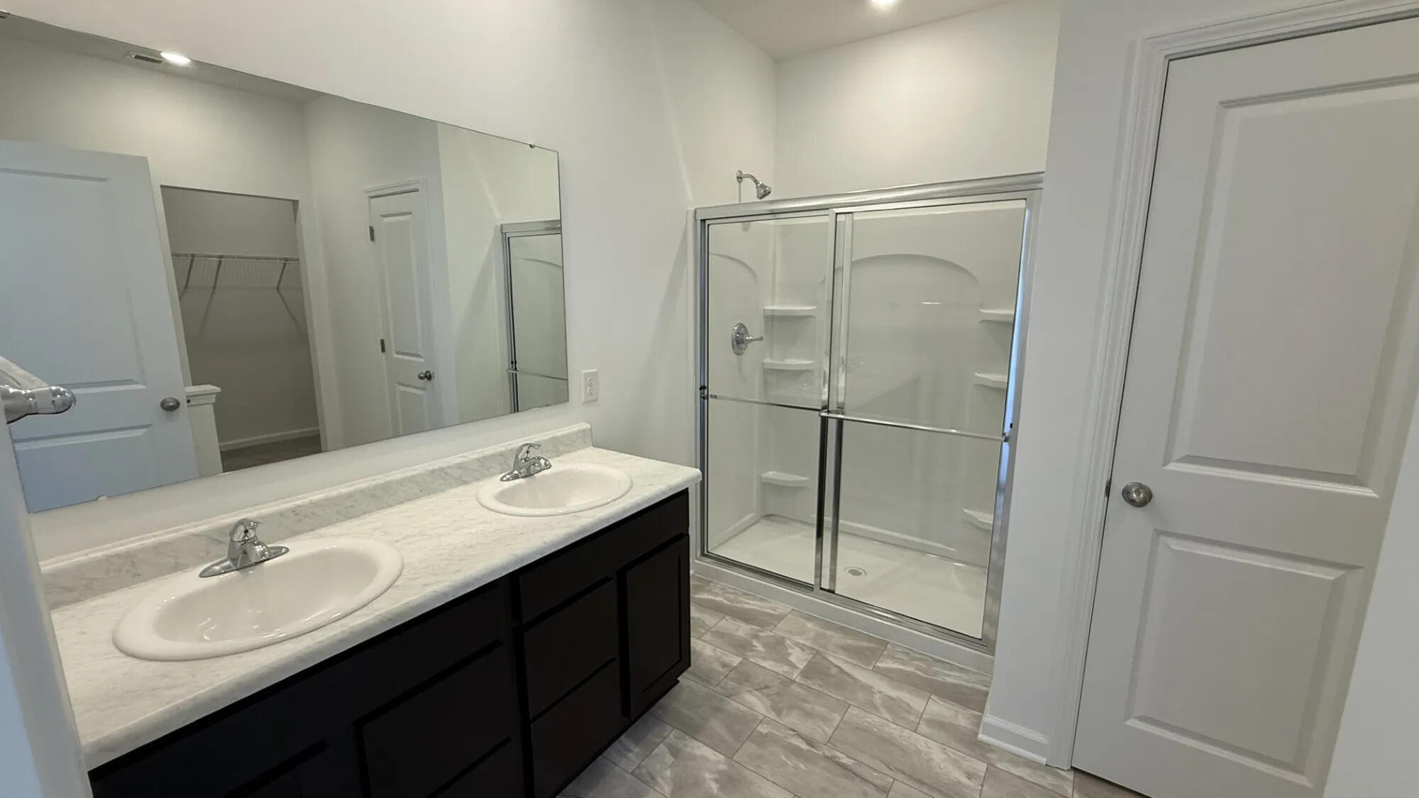 4001 Chakeres, Springfield, Ohio 45505