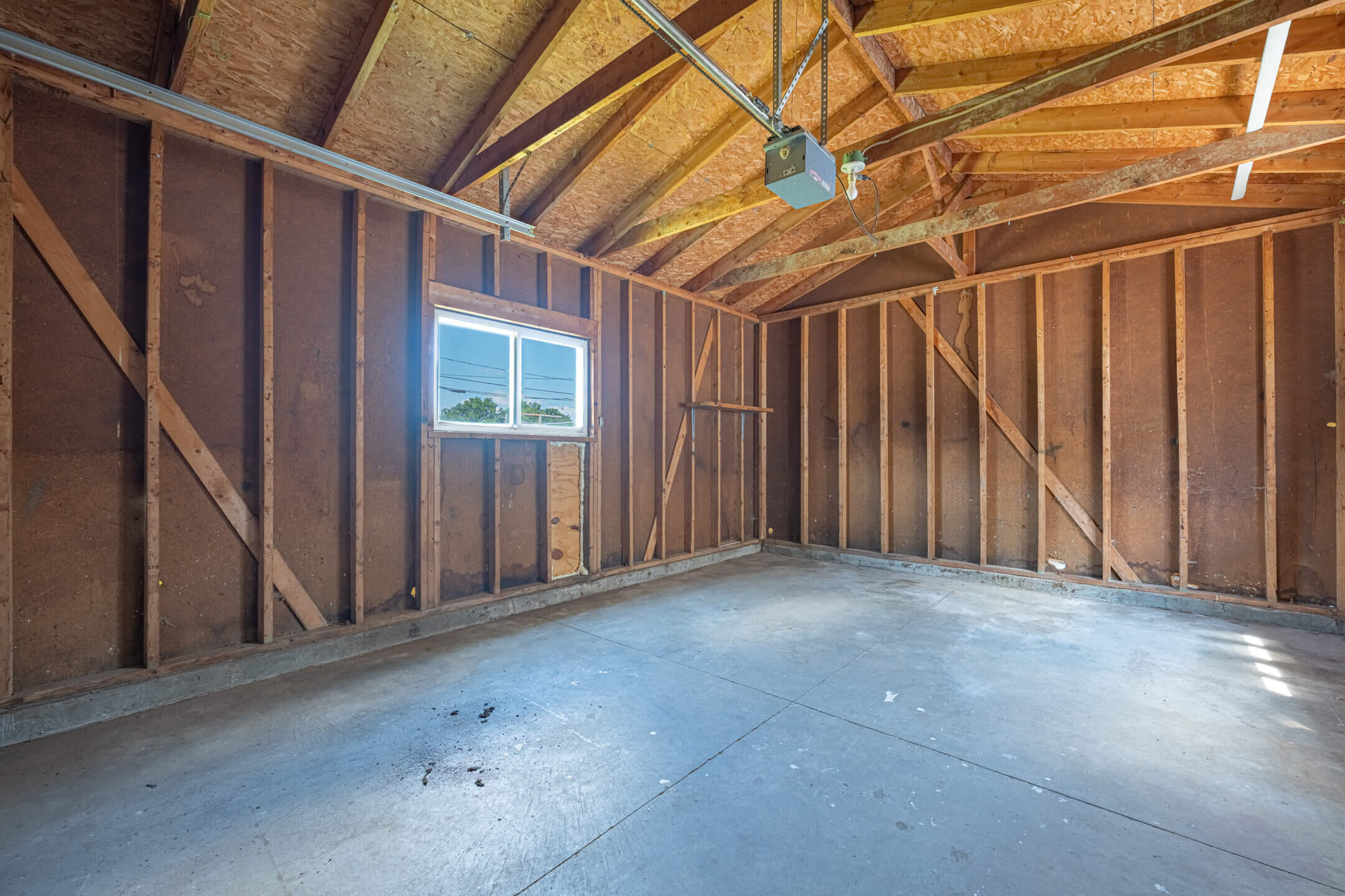 653 Douglas, Springfield, Ohio 45505