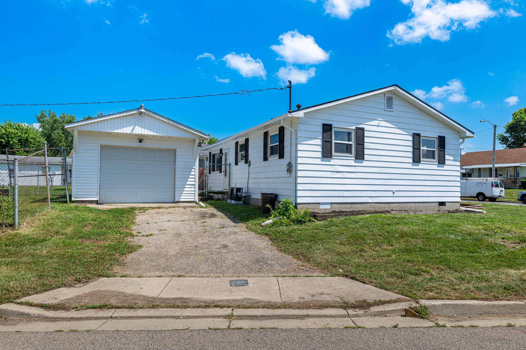 653 Douglas, Springfield, Ohio 45505