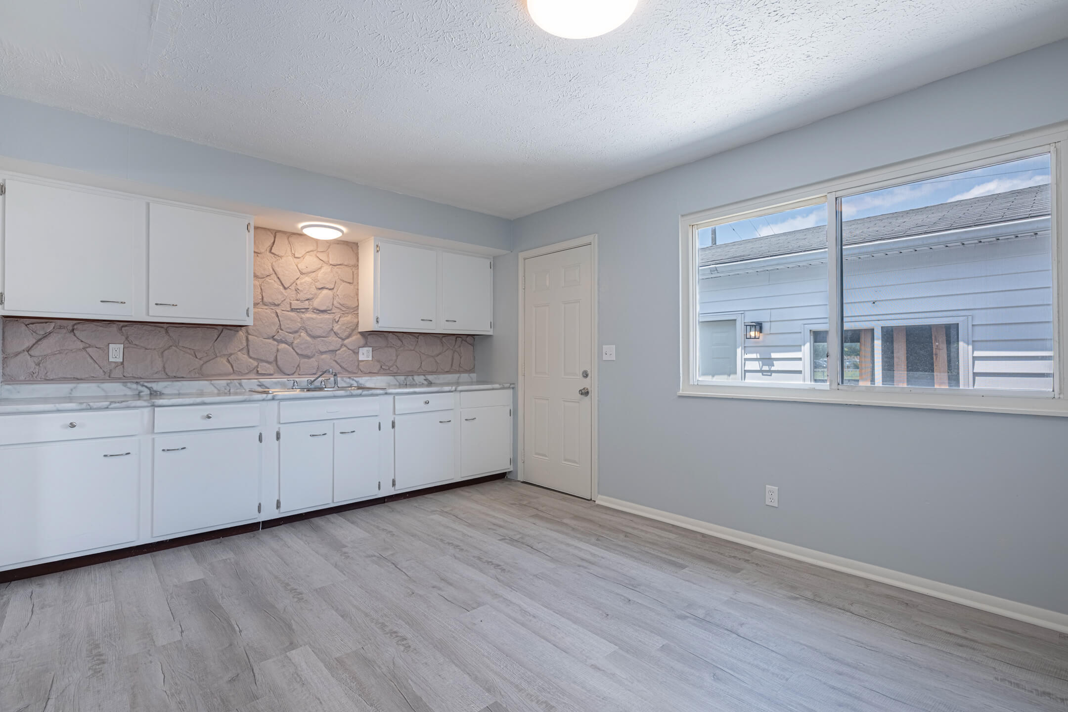 653 Douglas, Springfield, Ohio 45505