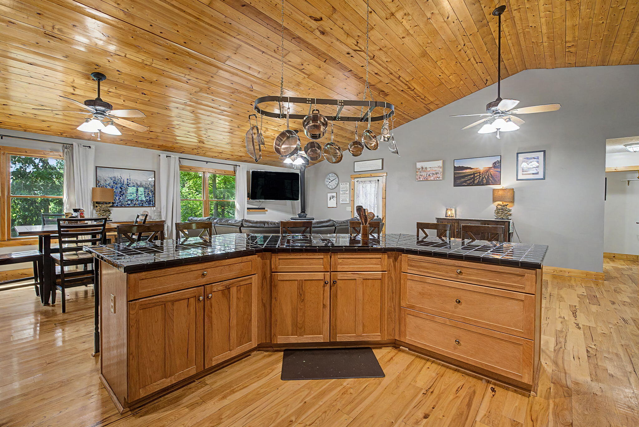 2373 Shrine, Springfield, Ohio 45502