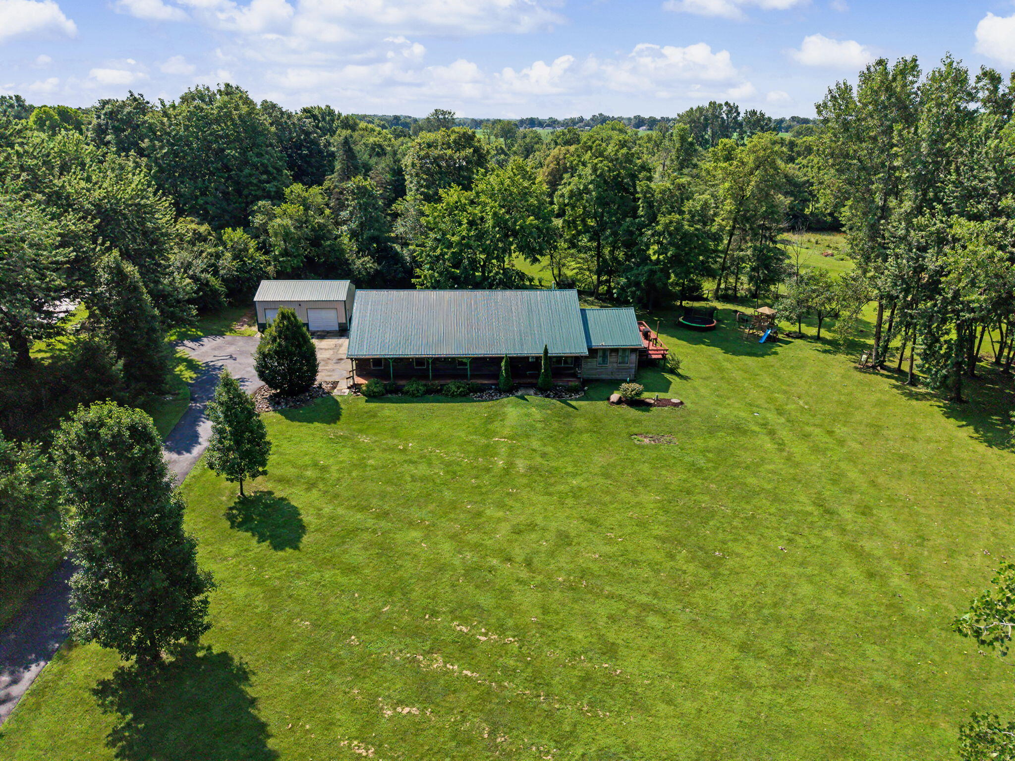 2373 Shrine, Springfield, Ohio 45502