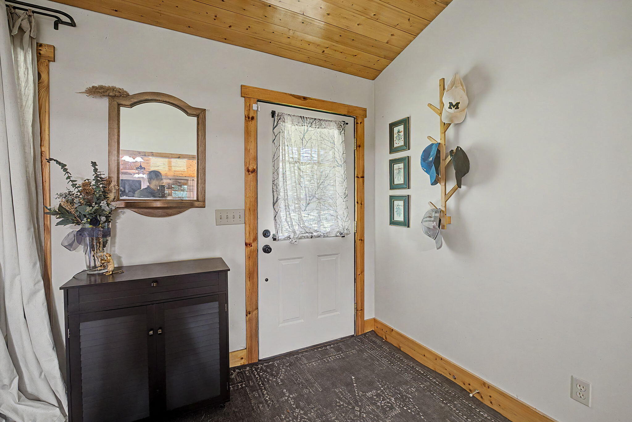2373 Shrine, Springfield, Ohio 45502