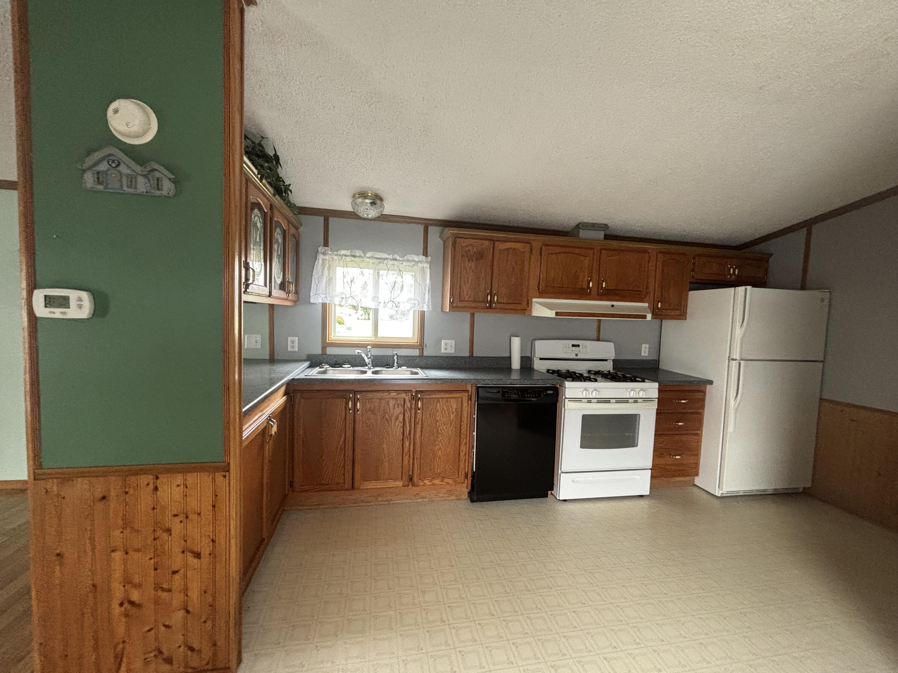 12049 Holly, Lakeview, Ohio 43331