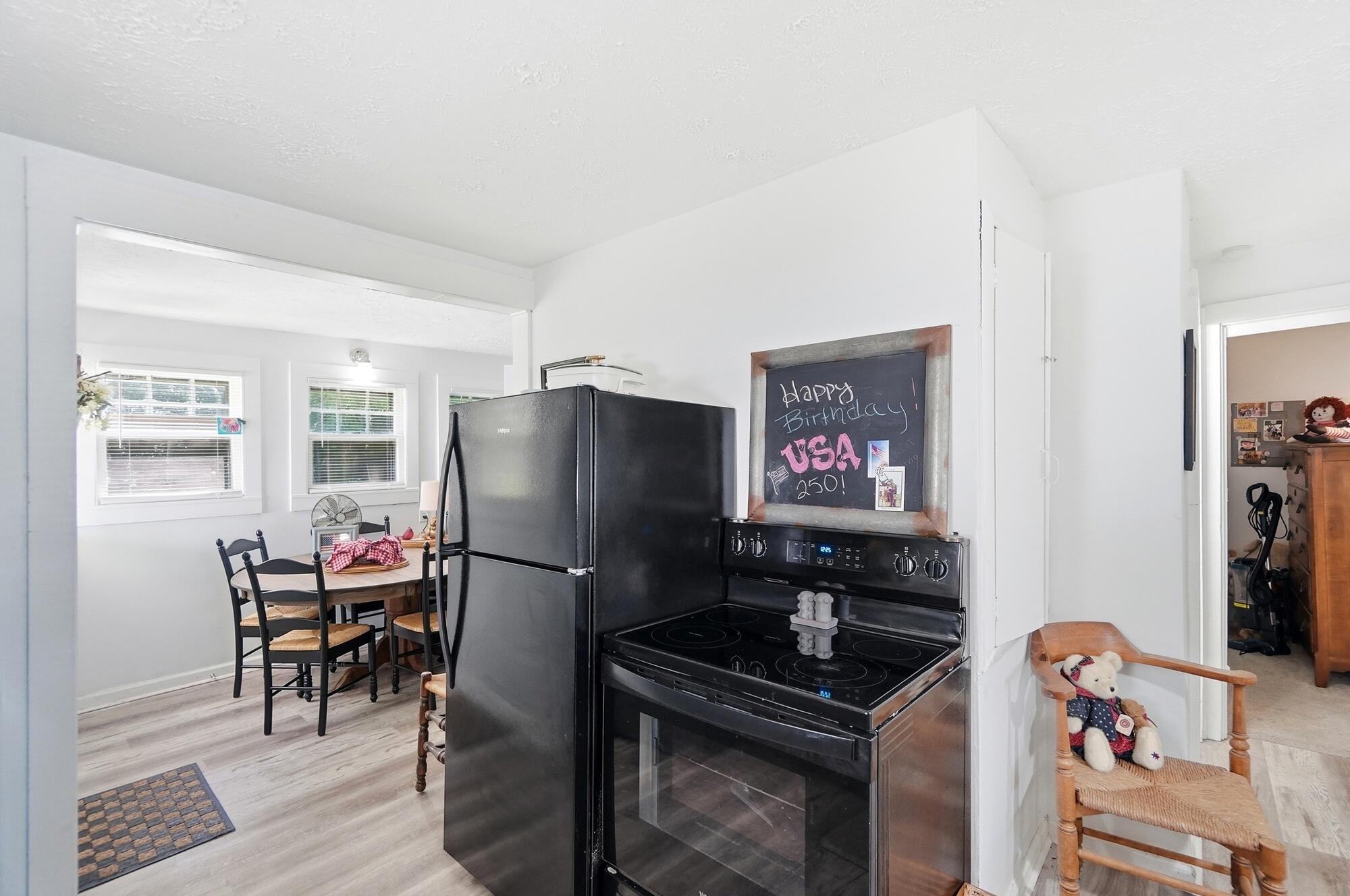 124 4th, Springfield, Ohio 45505