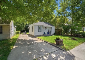 124 4th, Springfield, Ohio 45505, 2 Bedrooms Bedrooms, ,1 BathroomBathrooms,Residential,For Sale,4th,1046818