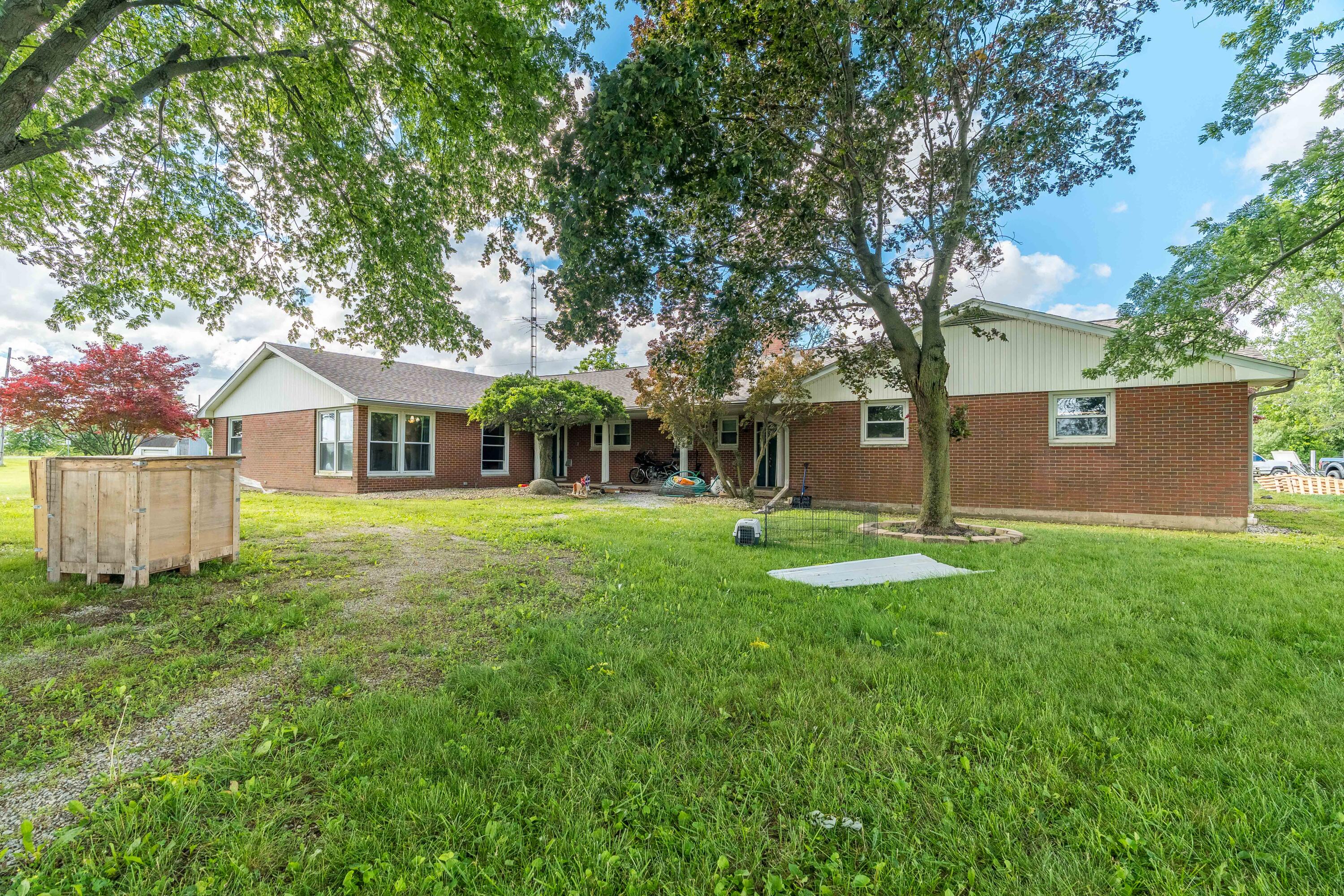 4949 State Route 66, Houston, Ohio 45333