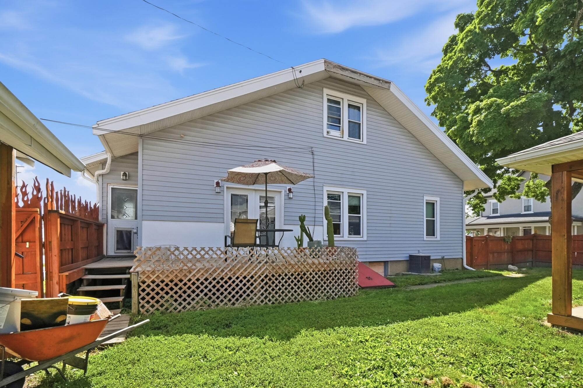 19 2nd, Tipp City, Ohio 45371