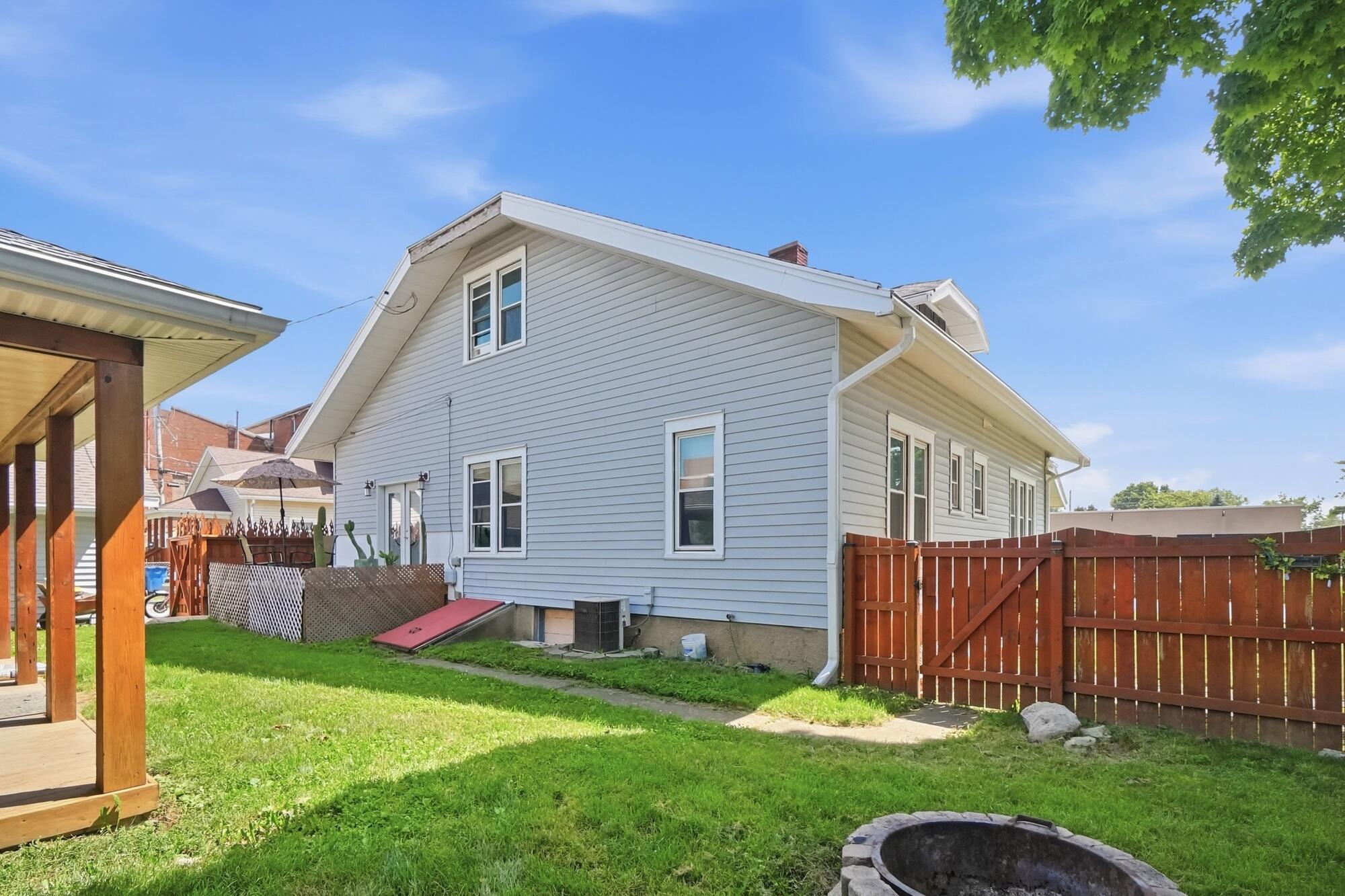 19 2nd, Tipp City, Ohio 45371