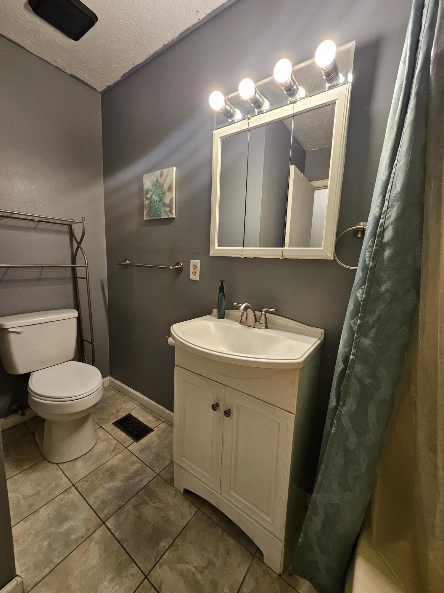 1332 Hancock, Sidney, Ohio 45365