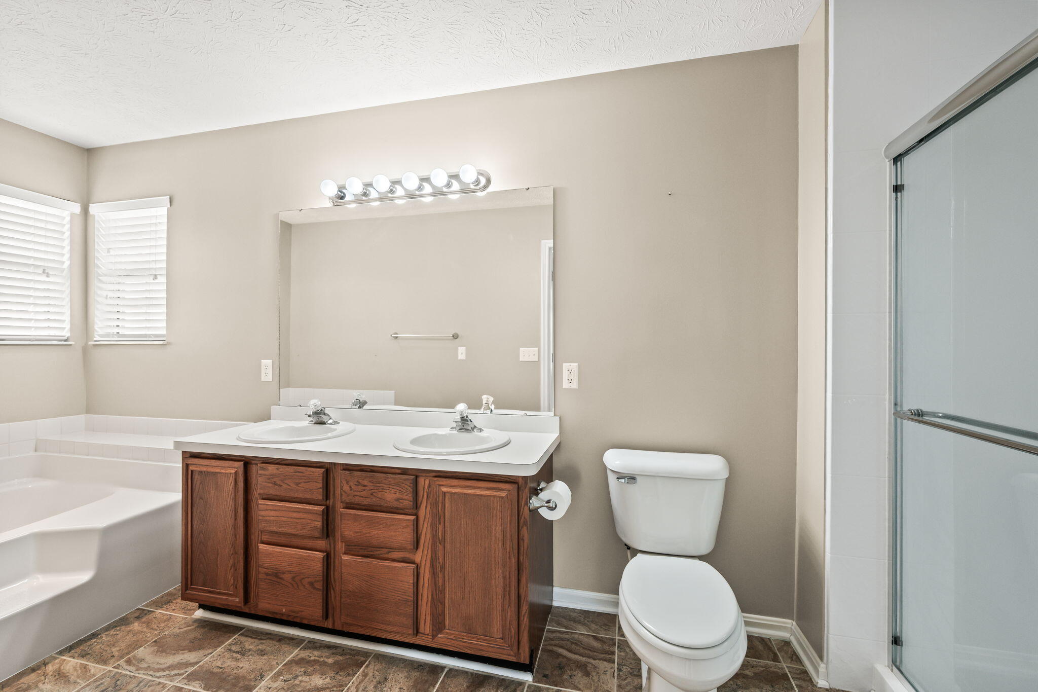908 Cambridge, Troy, Ohio 45373
