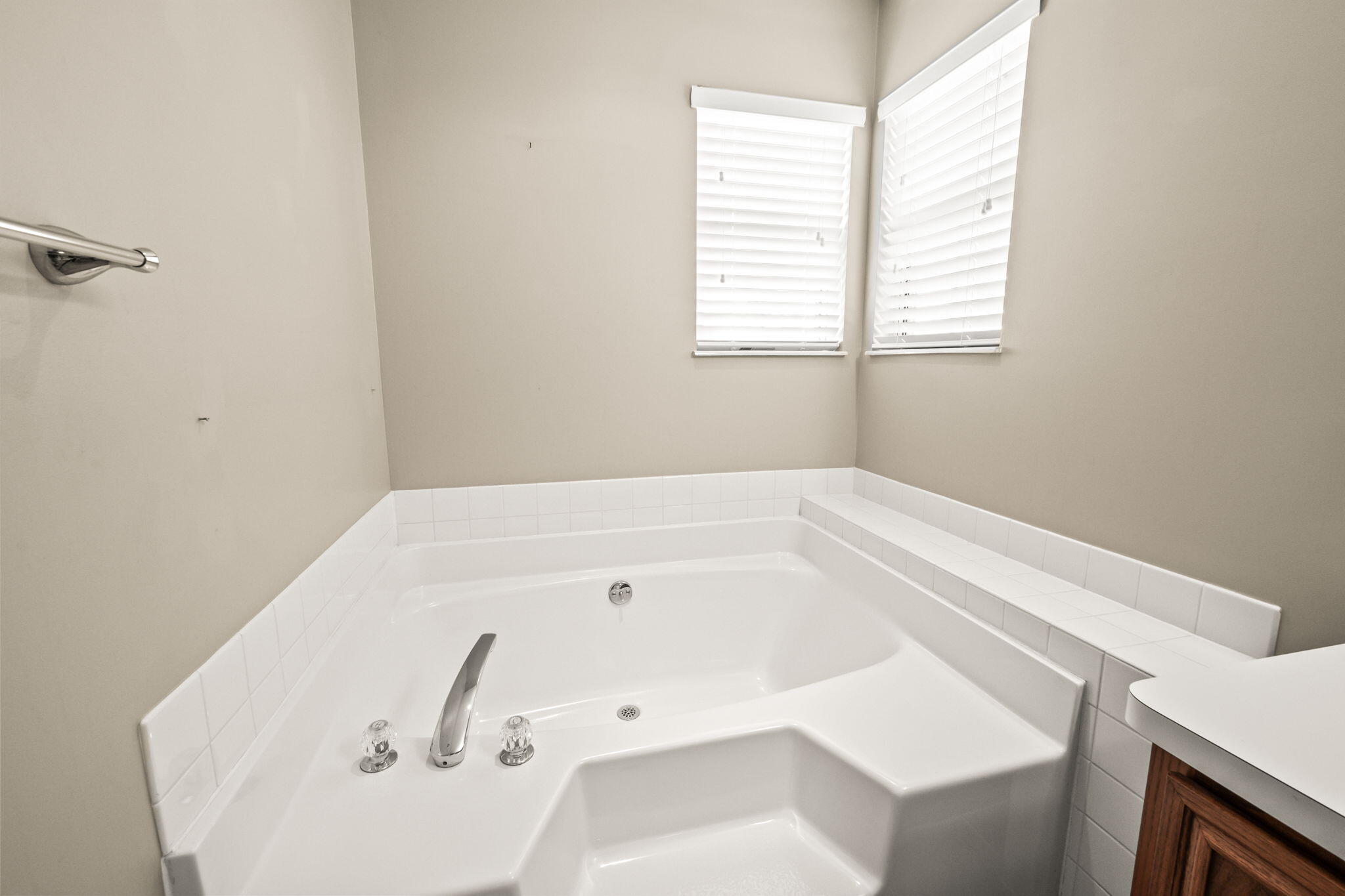 908 Cambridge, Troy, Ohio 45373
