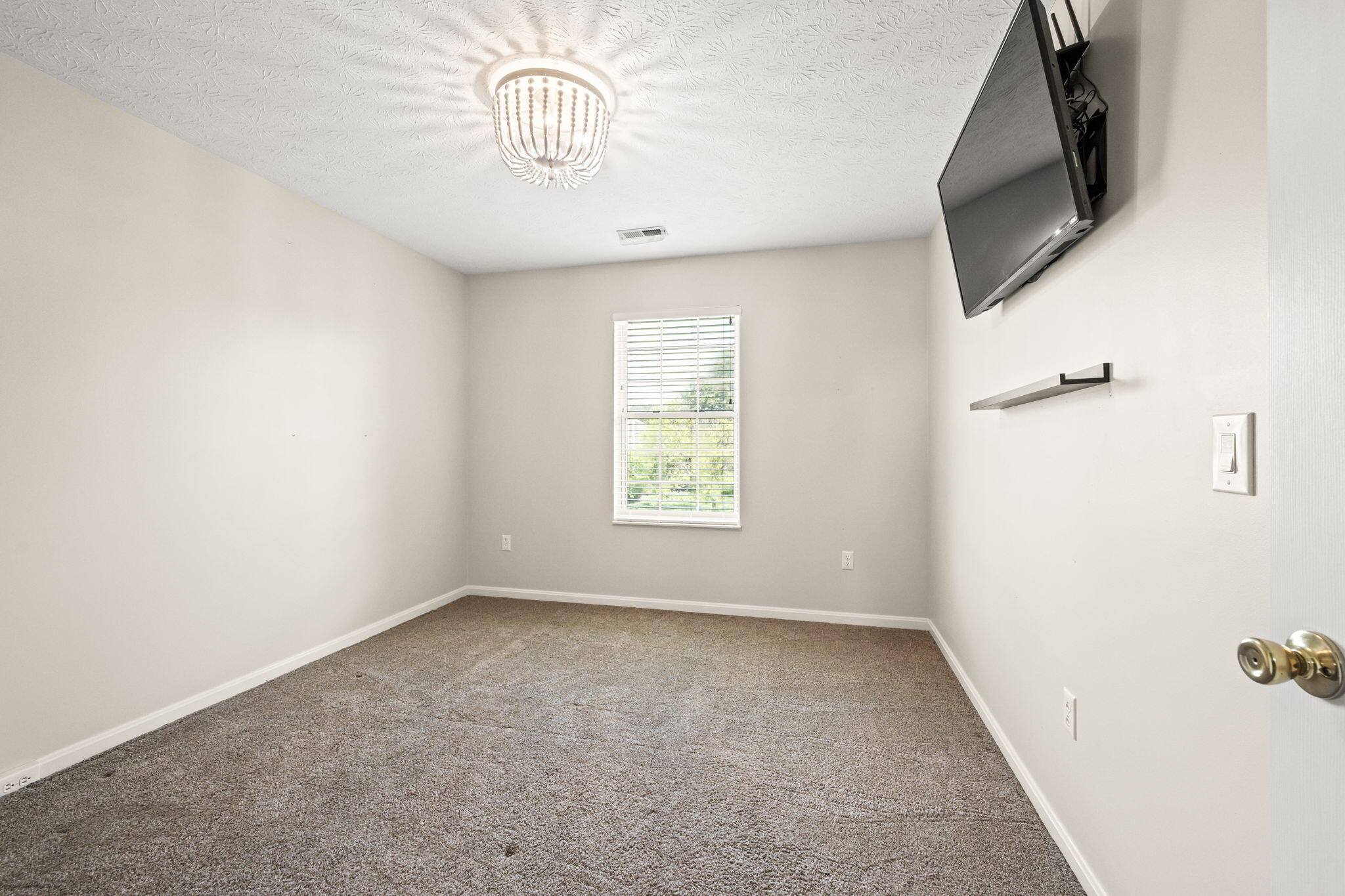 908 Cambridge, Troy, Ohio 45373