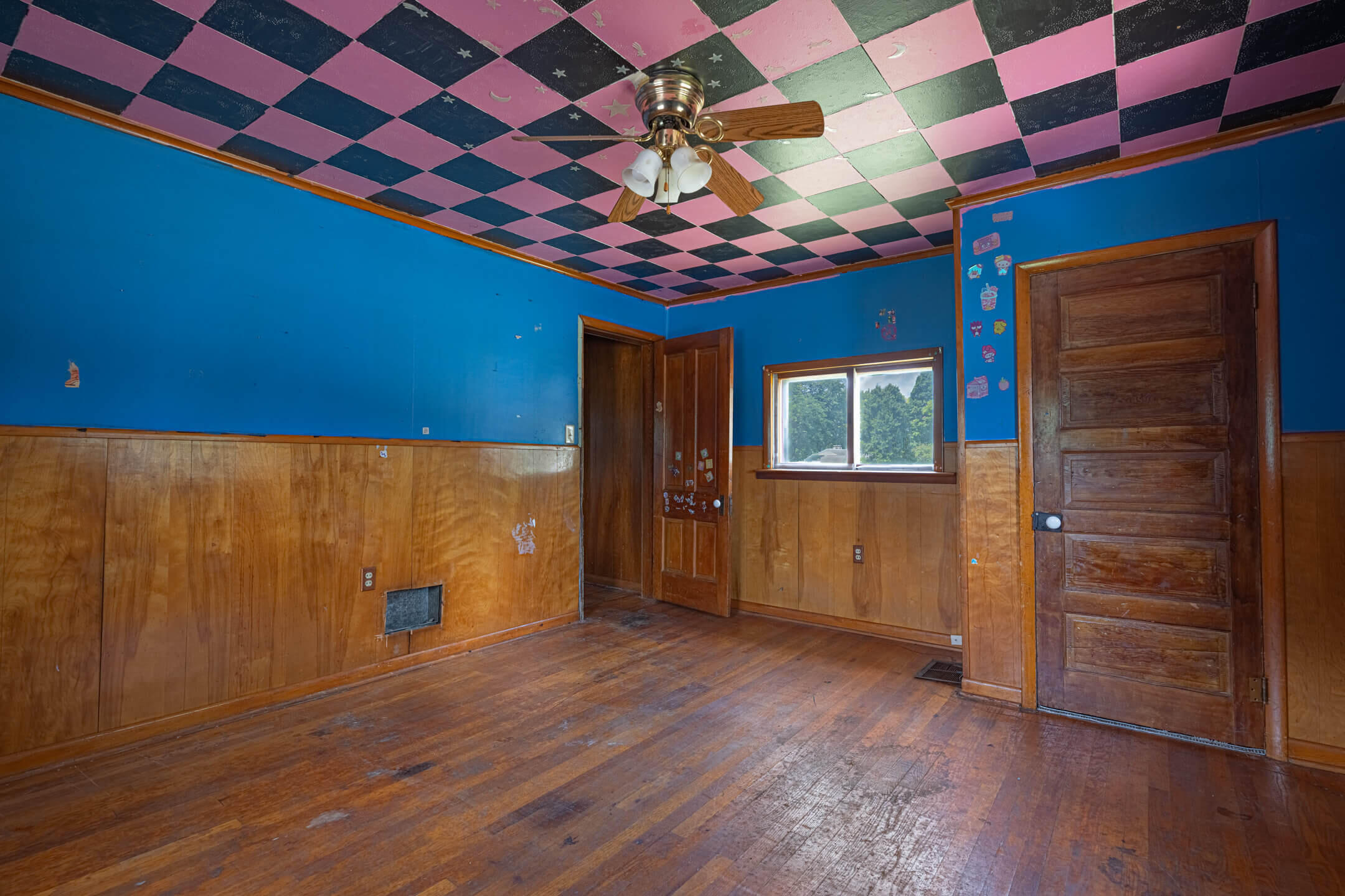 3957 Old Columbus, Springfield, Ohio 45503