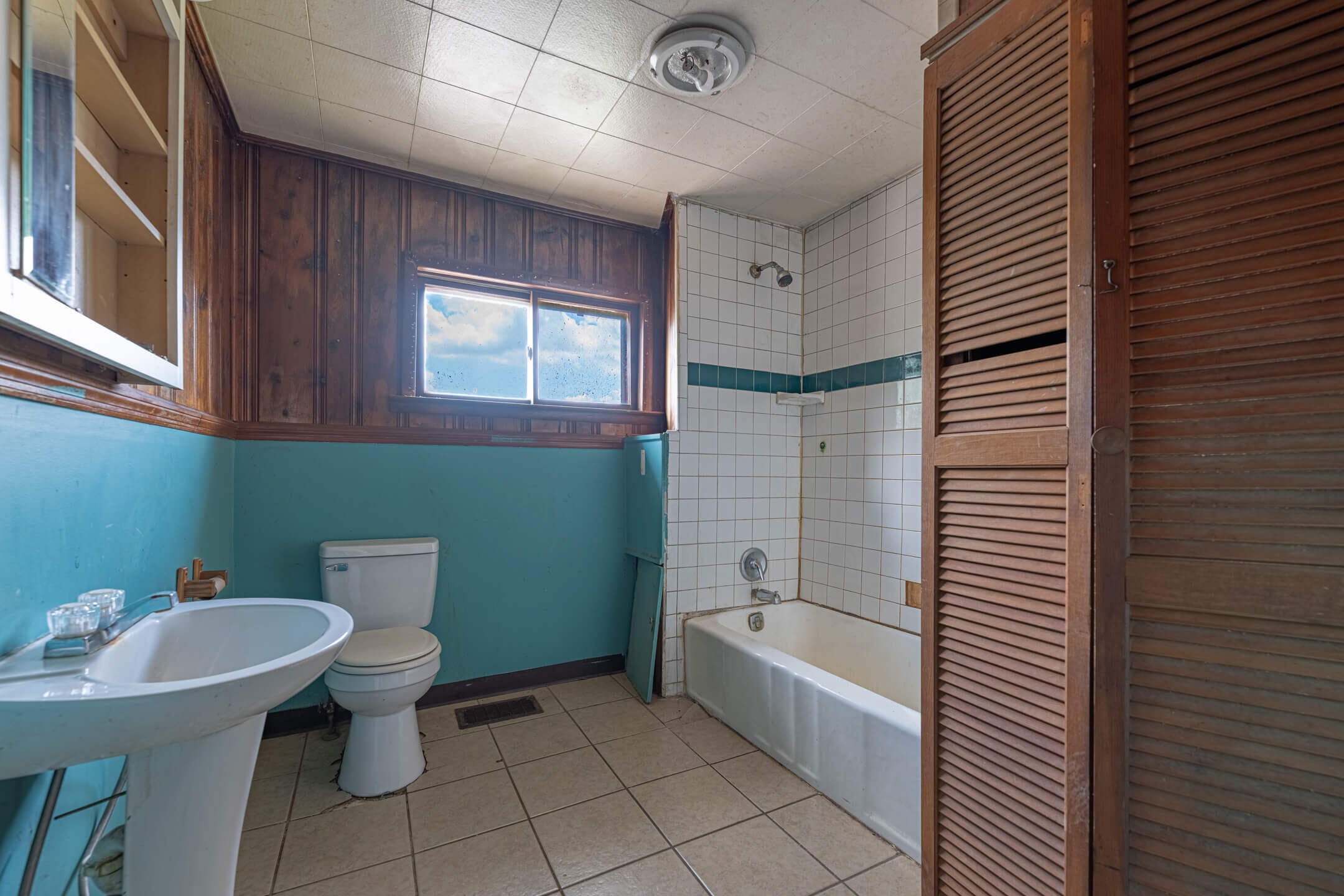 3957 Old Columbus, Springfield, Ohio 45503