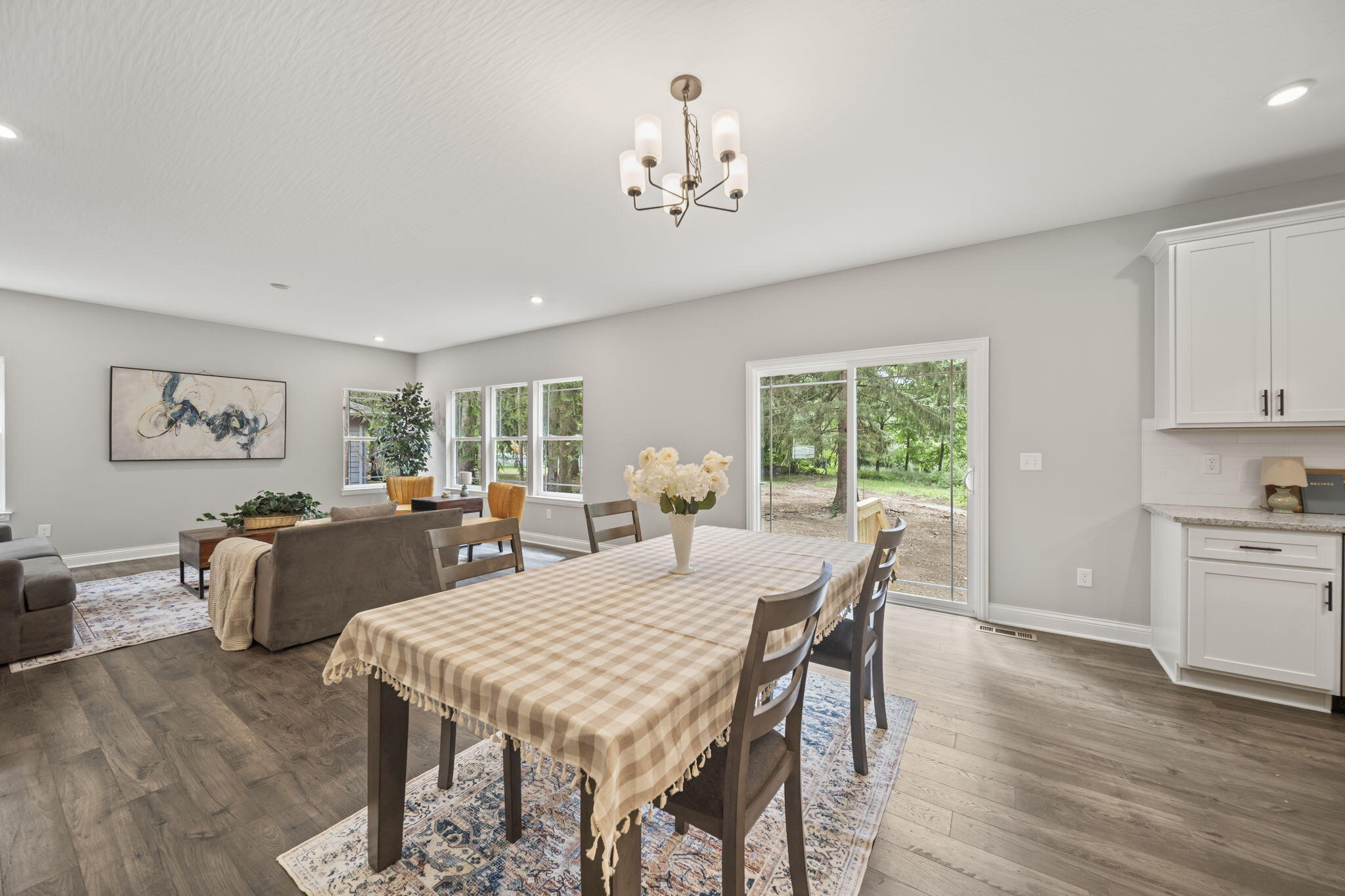 1612 Whispering Pines, Bellefontaine, Ohio 43311