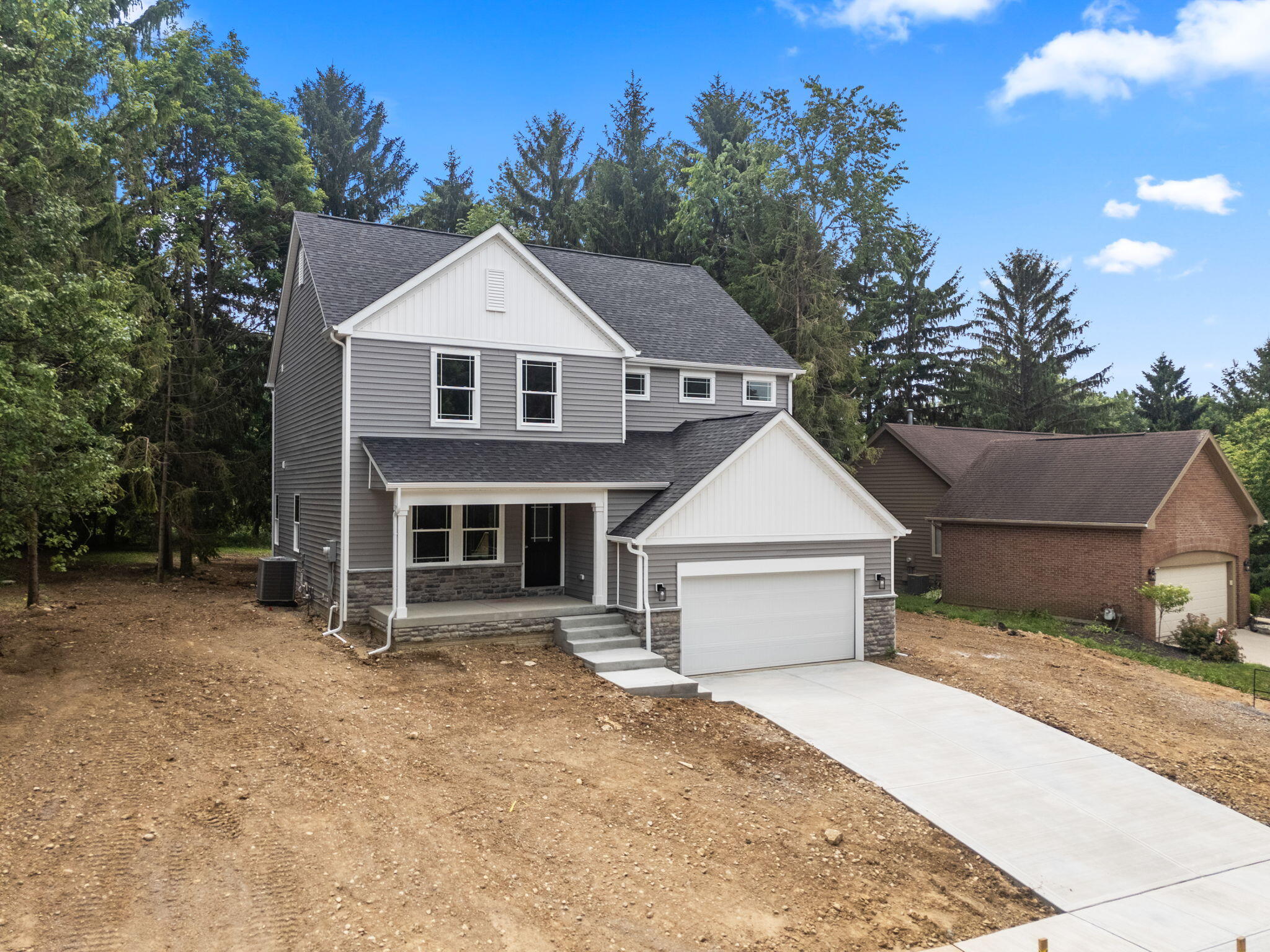 1612 Whispering Pines, Bellefontaine, Ohio 43311