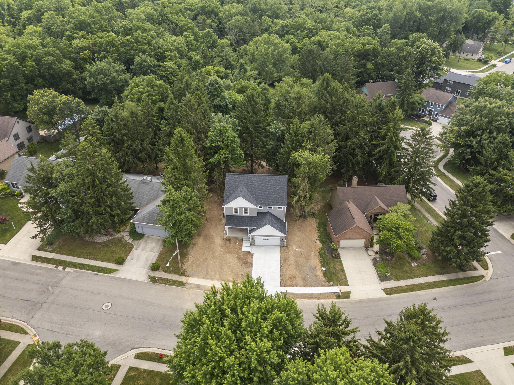 1612 Whispering Pines, Bellefontaine, Ohio 43311