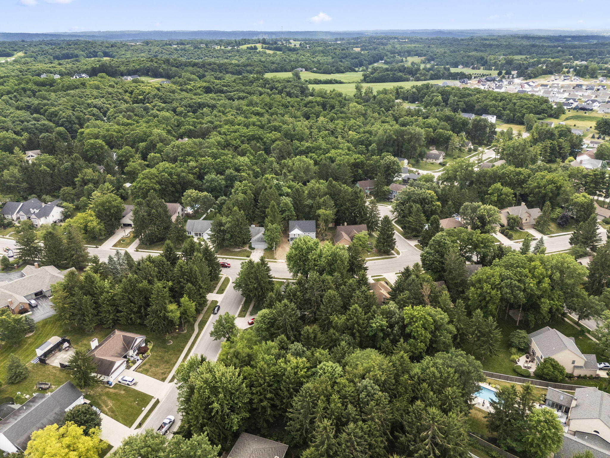 1612 Whispering Pines, Bellefontaine, Ohio 43311