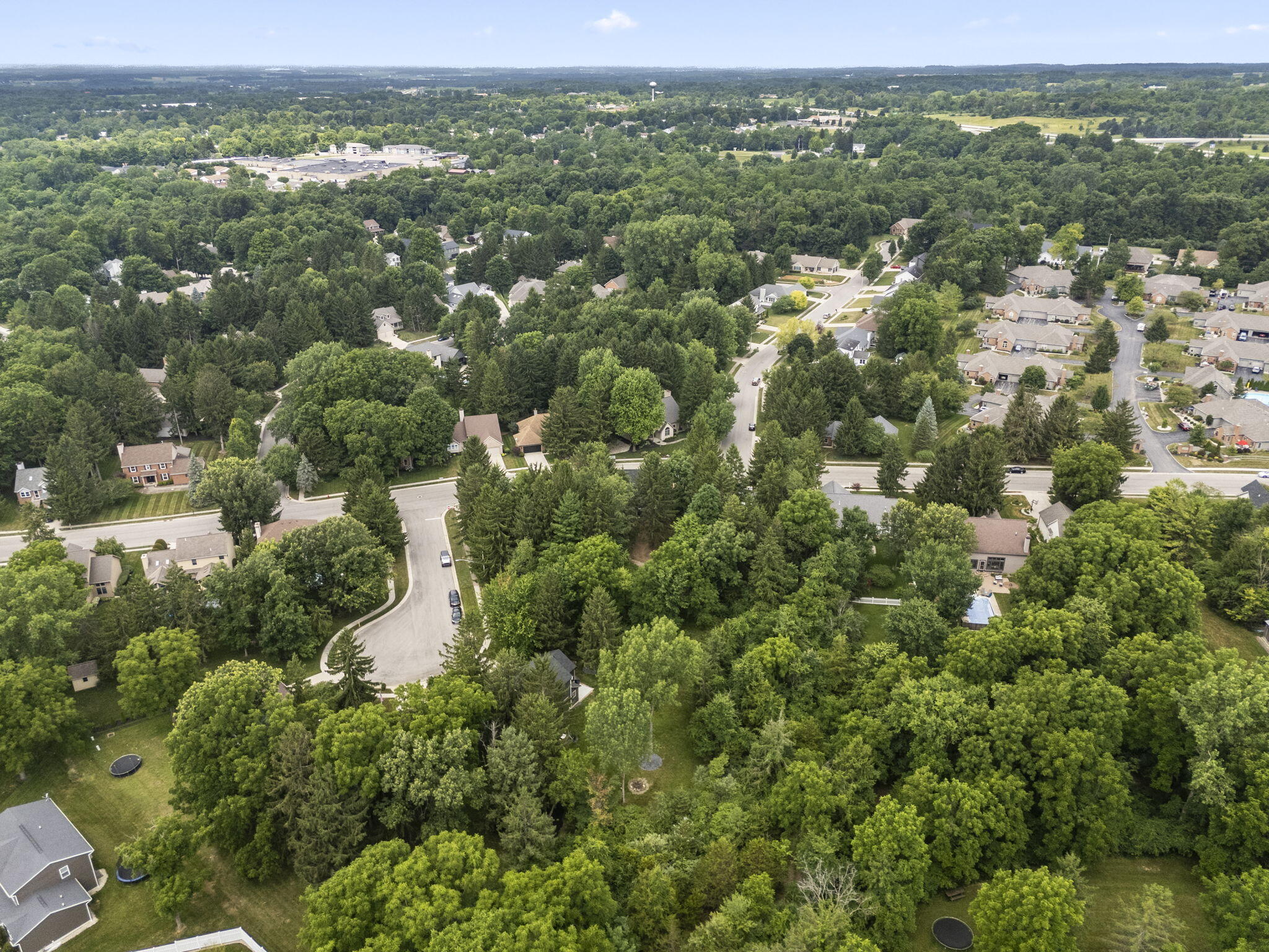 1612 Whispering Pines, Bellefontaine, Ohio 43311