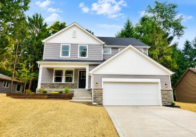 1612 Whispering Pines, Bellefontaine, Ohio 43311, 4 Bedrooms Bedrooms, ,2 BathroomsBathrooms,Residential,For Sale,Whispering Pines,1046894