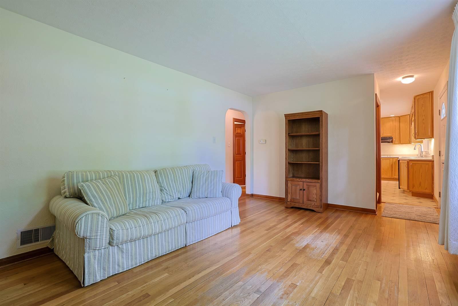 1089 Forest, Dayton, Ohio 45434