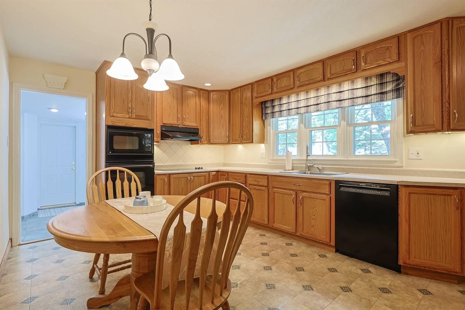 1089 Forest, Dayton, Ohio 45434