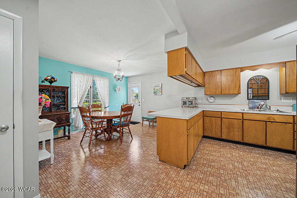 418 Mona Lane, Findlay, Ohio