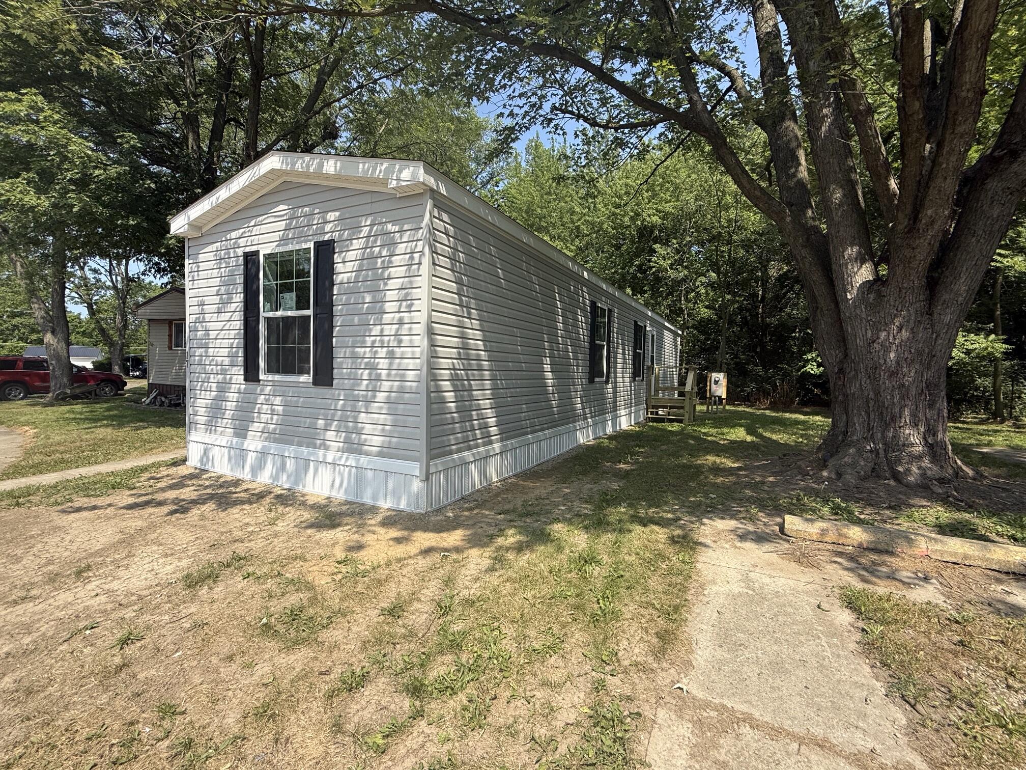 200 Knoxville, Saint Marys, Ohio 45885