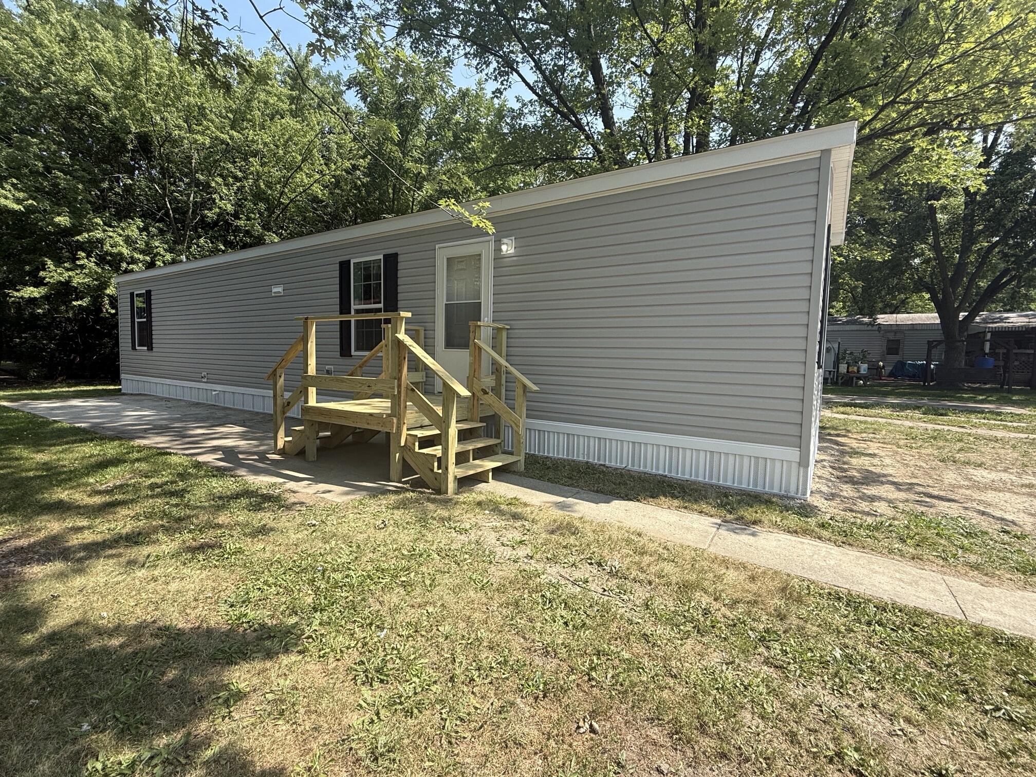 200 Knoxville, Saint Marys, Ohio 45885