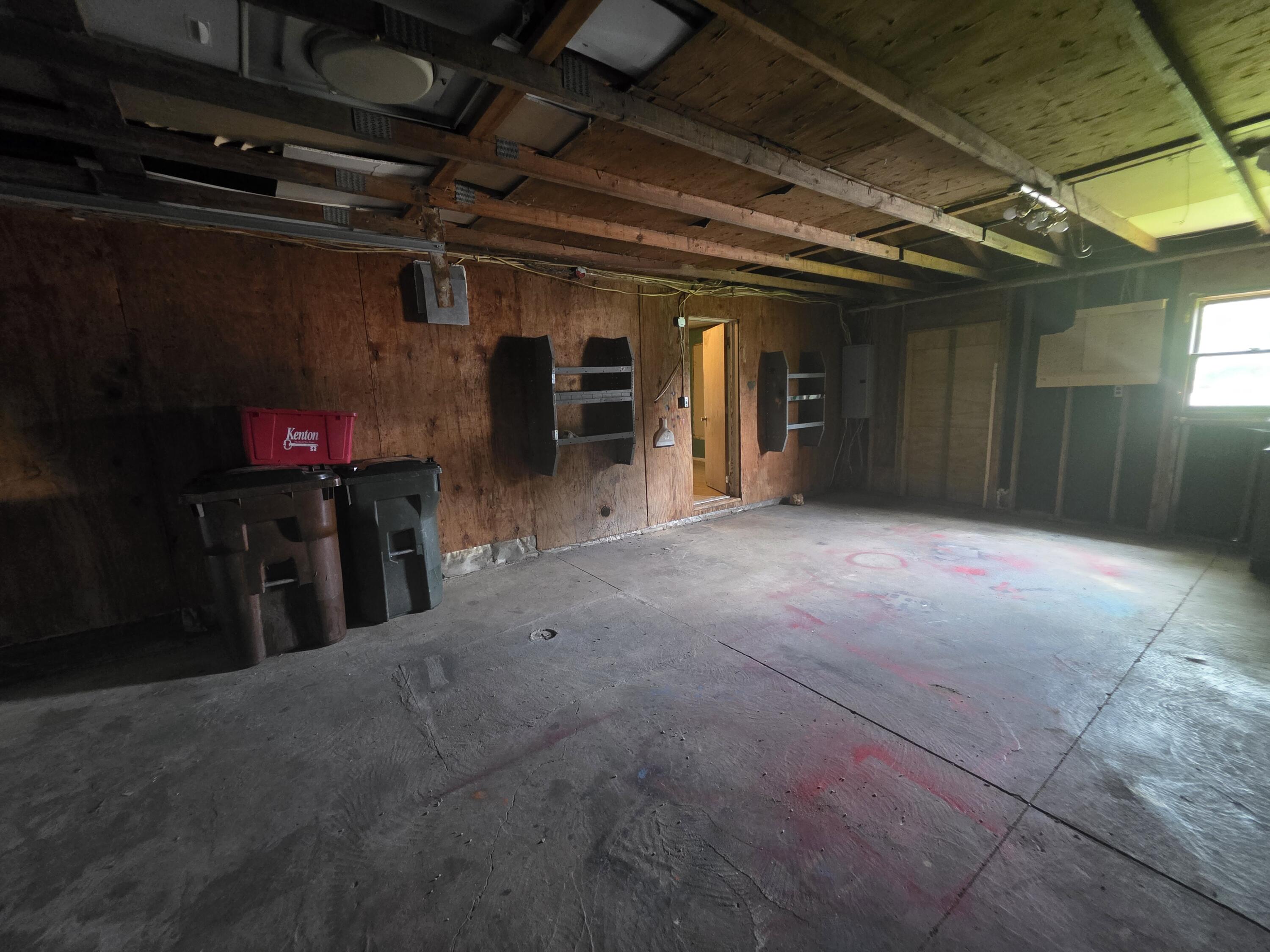 23 Barron, Kenton, Ohio 43326