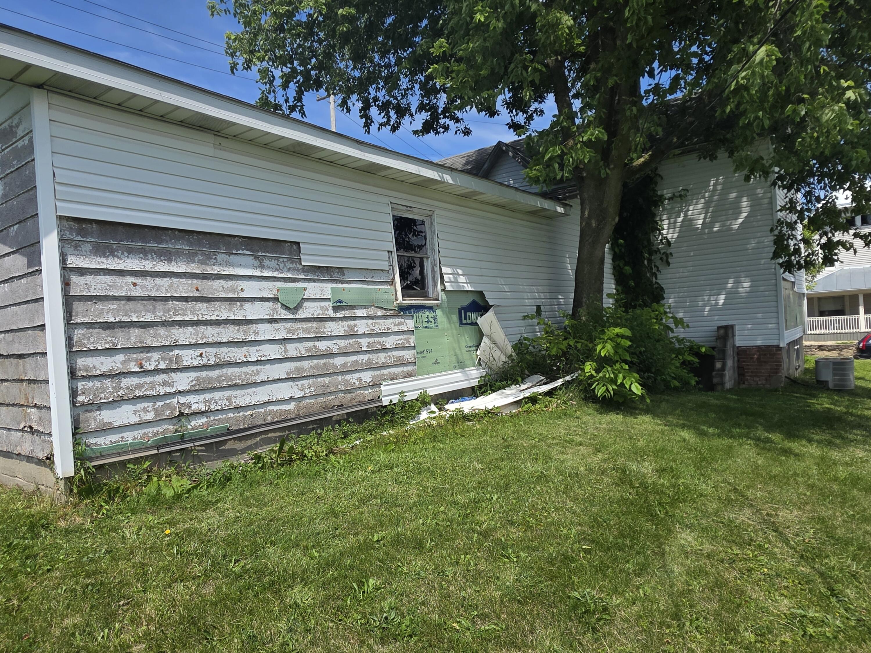 23 Barron, Kenton, Ohio 43326