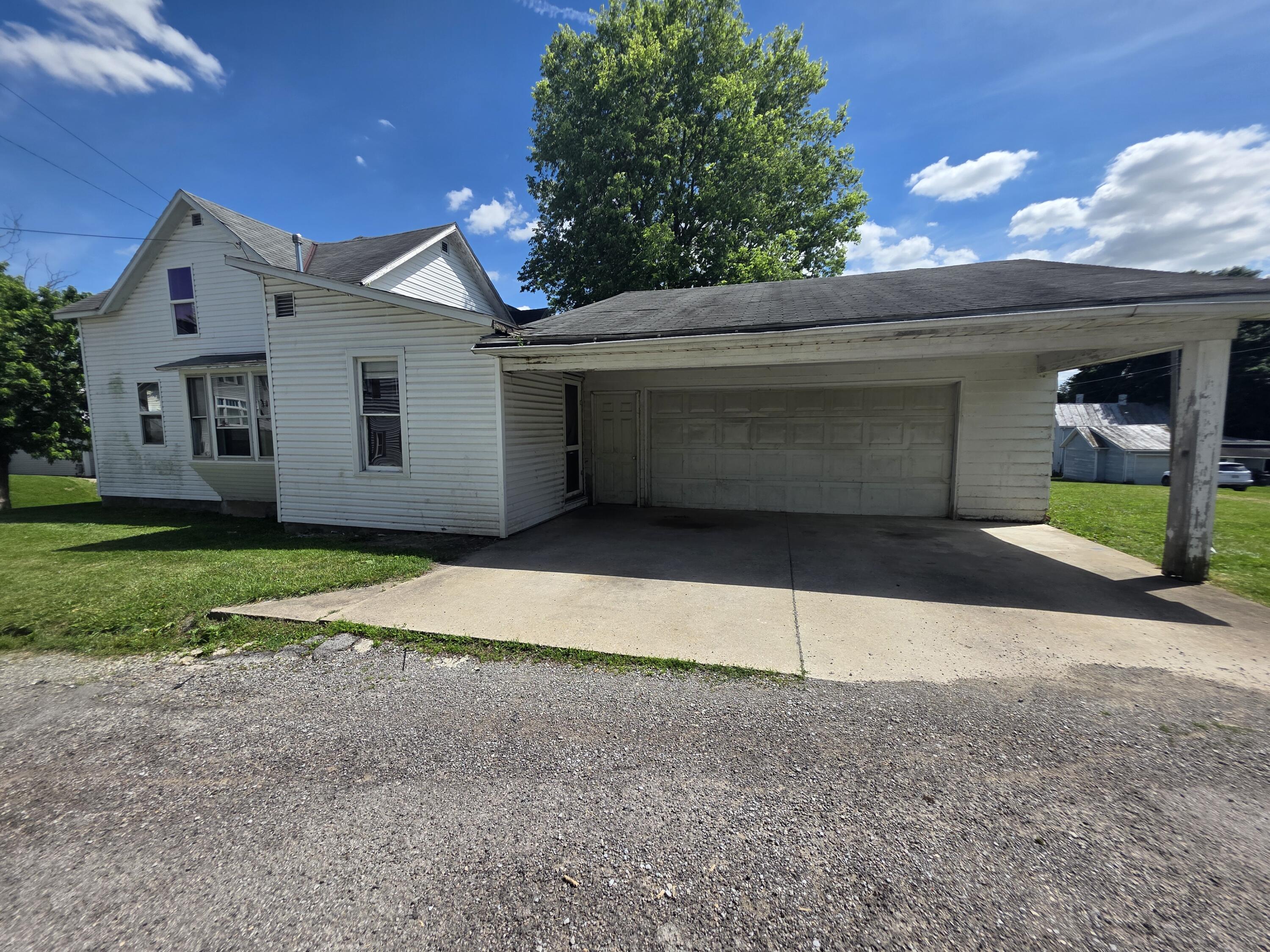 23 Barron, Kenton, Ohio 43326