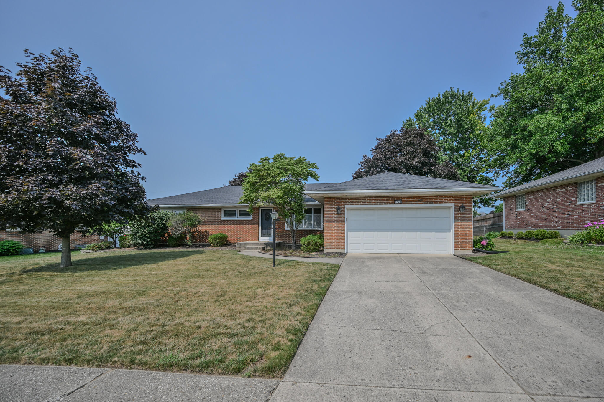 5231 Ridgewood, Springfield, Ohio 45503