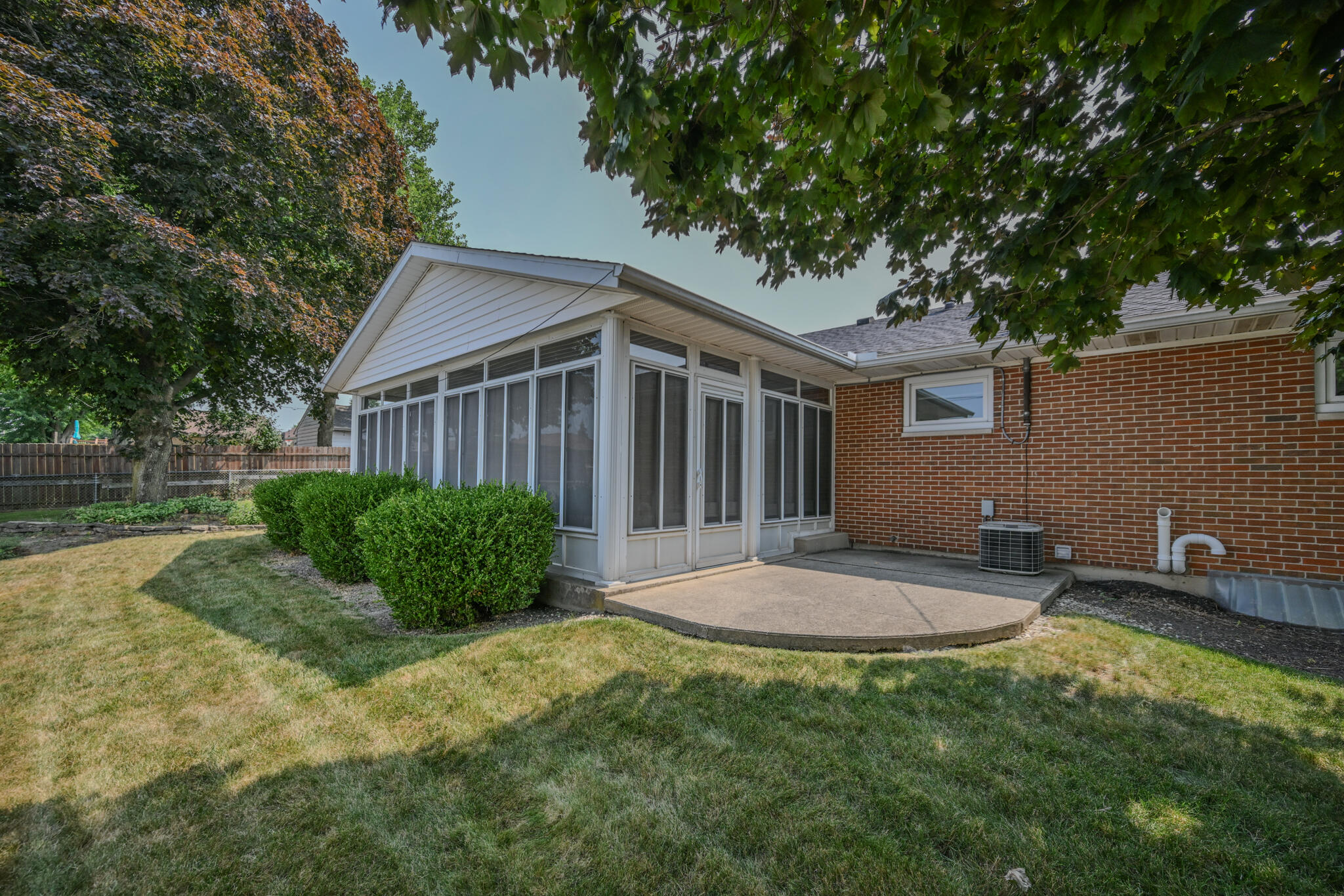 5231 Ridgewood, Springfield, Ohio 45503