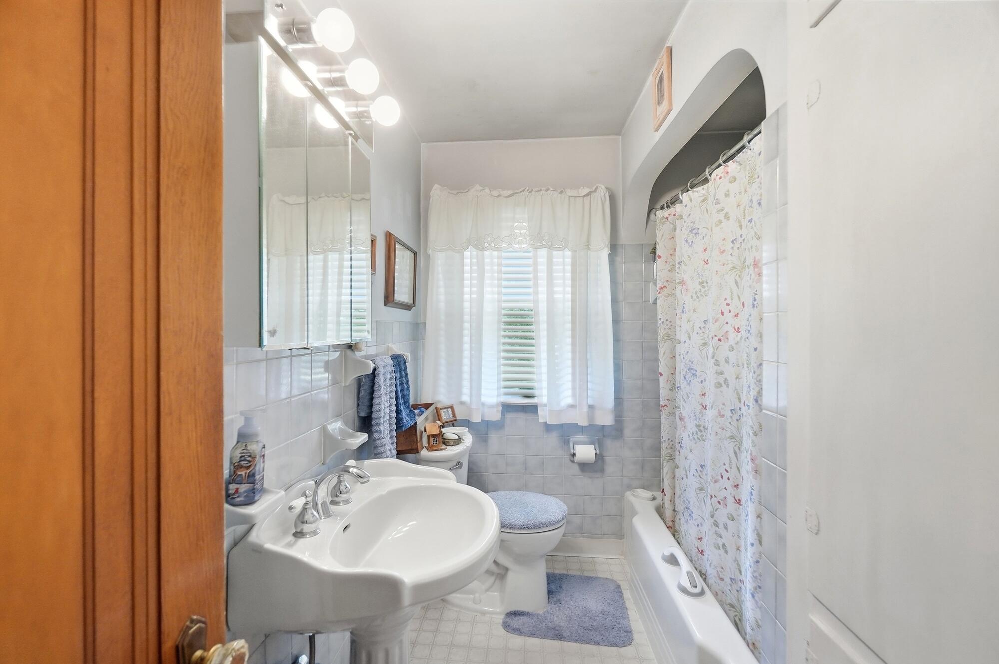 417 Lawnview, Springfield, Ohio 45505