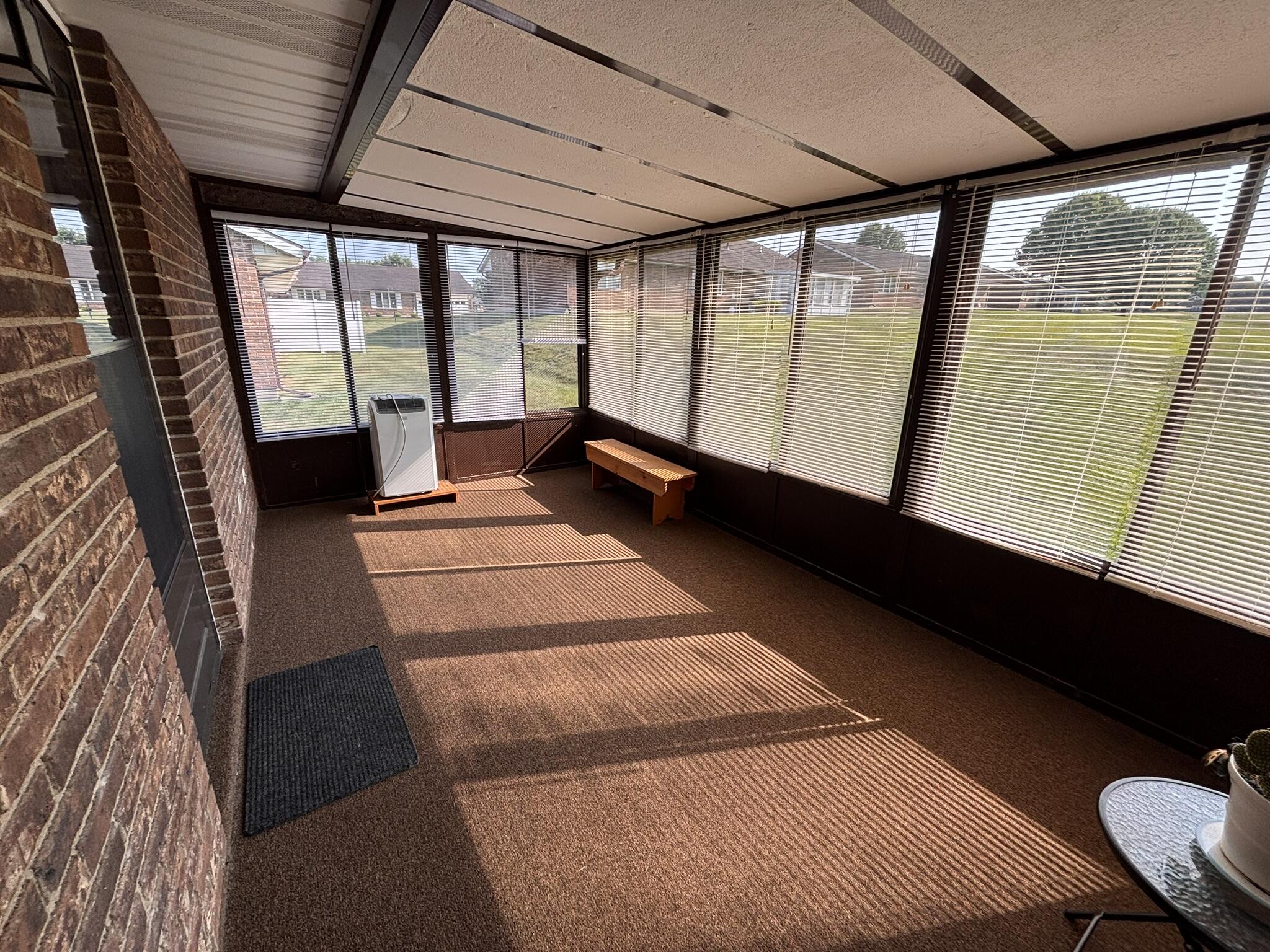 3093 Brixton, Springfield, Ohio 45503