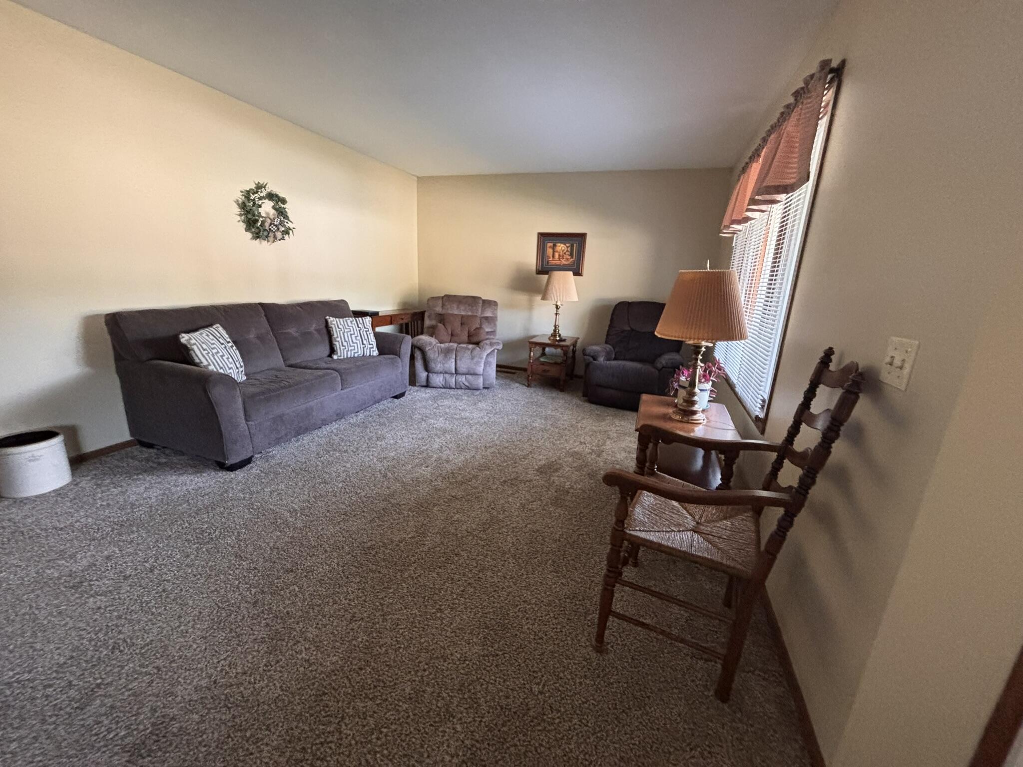 3093 Brixton, Springfield, Ohio 45503
