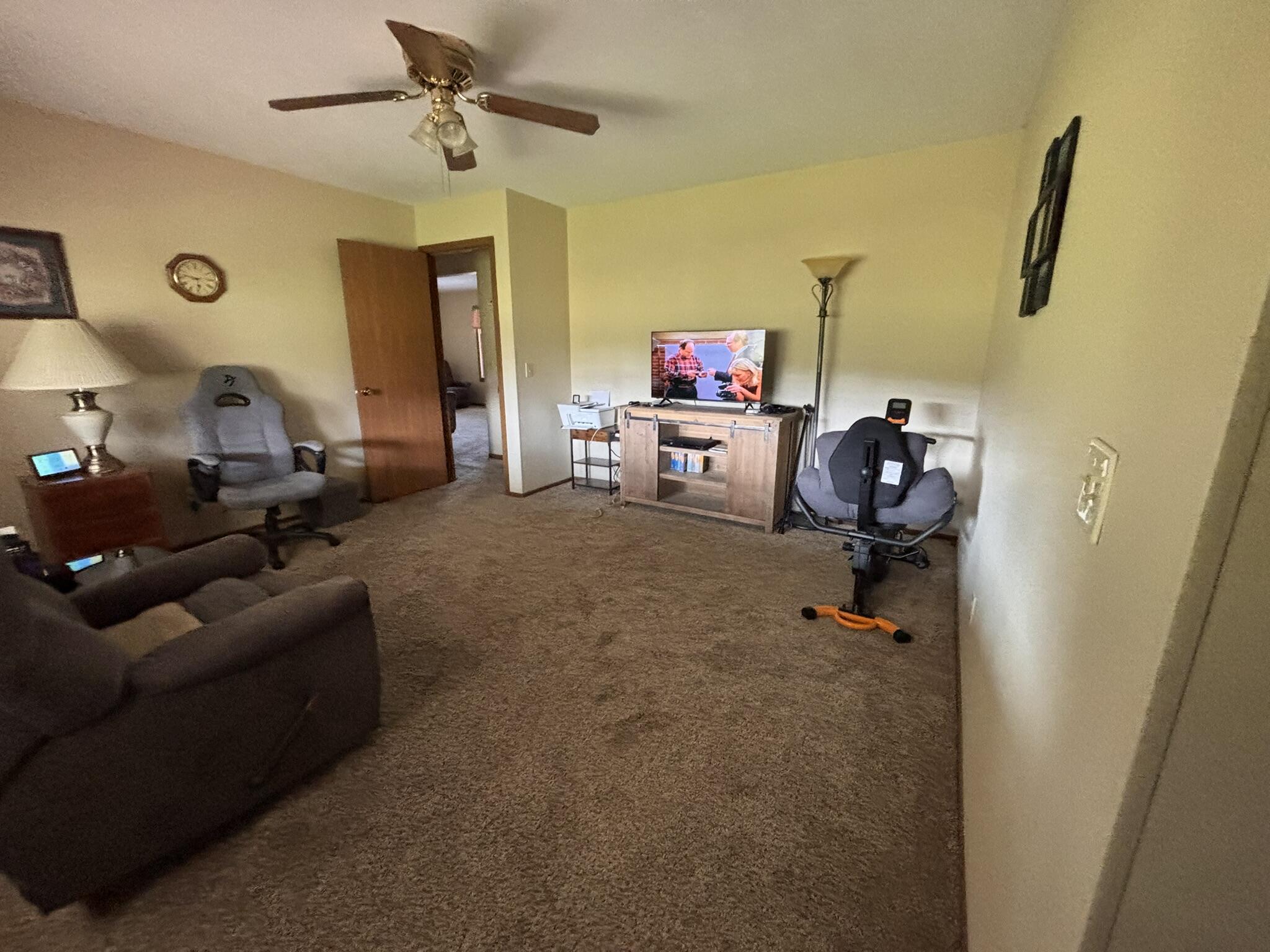 3093 Brixton, Springfield, Ohio 45503