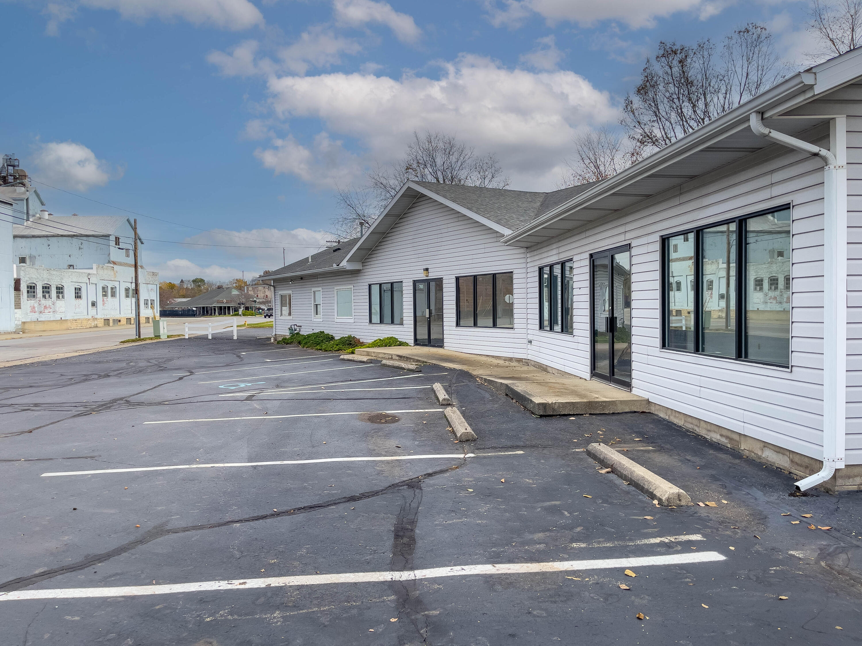703 Miami, Urbana, Ohio 43078