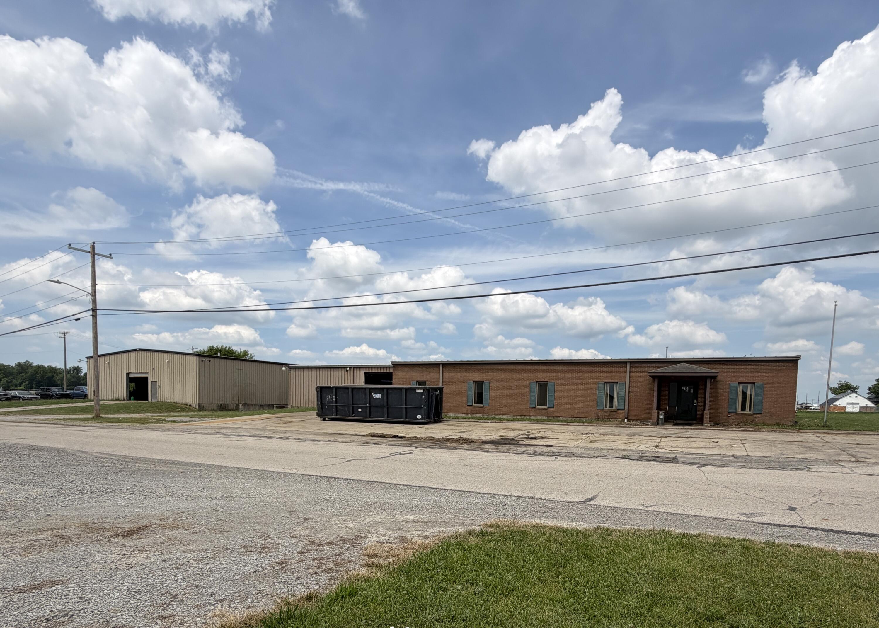 100 Jerry, Jackson Center, Ohio 45334