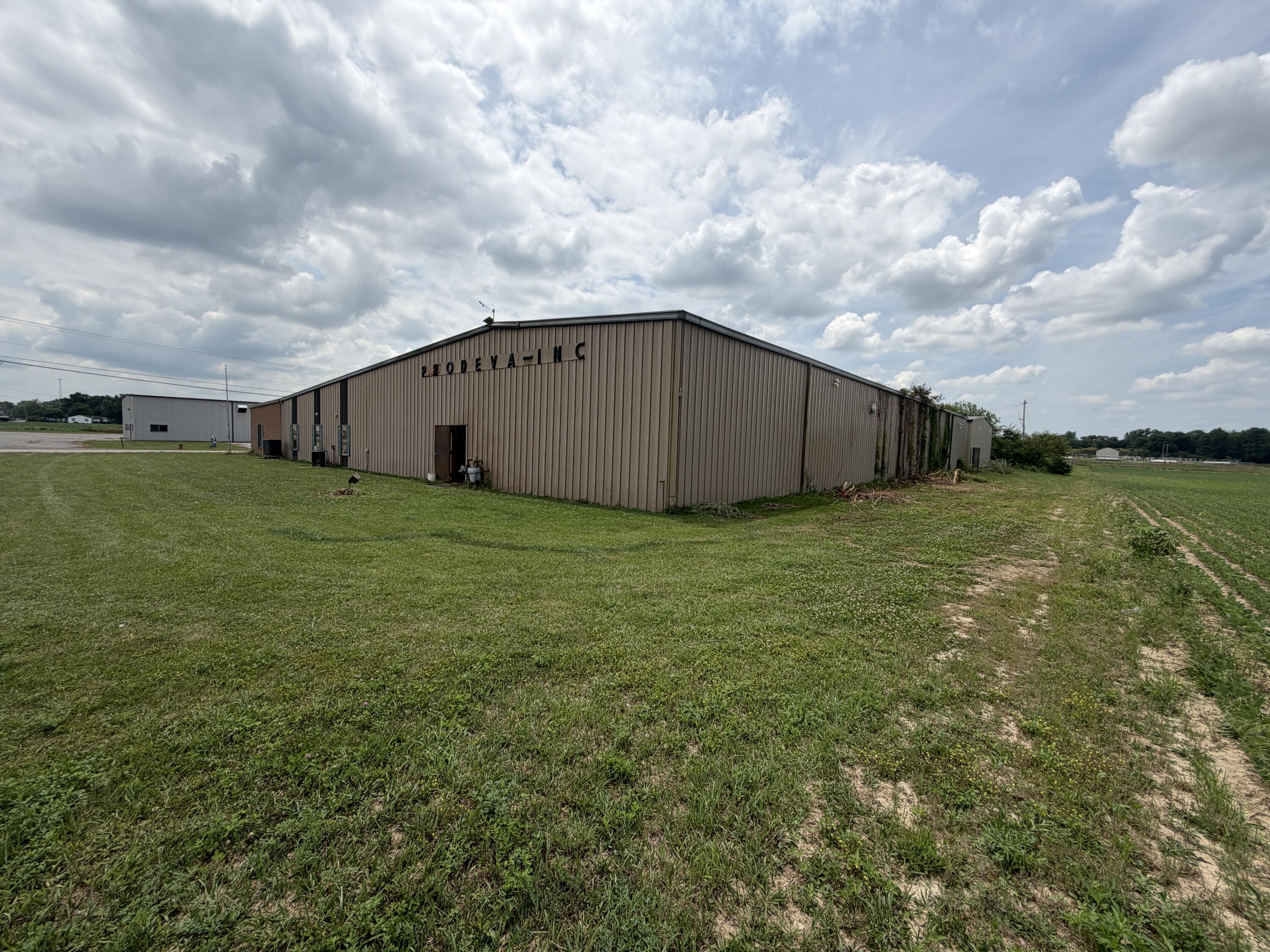 100 Jerry, Jackson Center, Ohio 45334